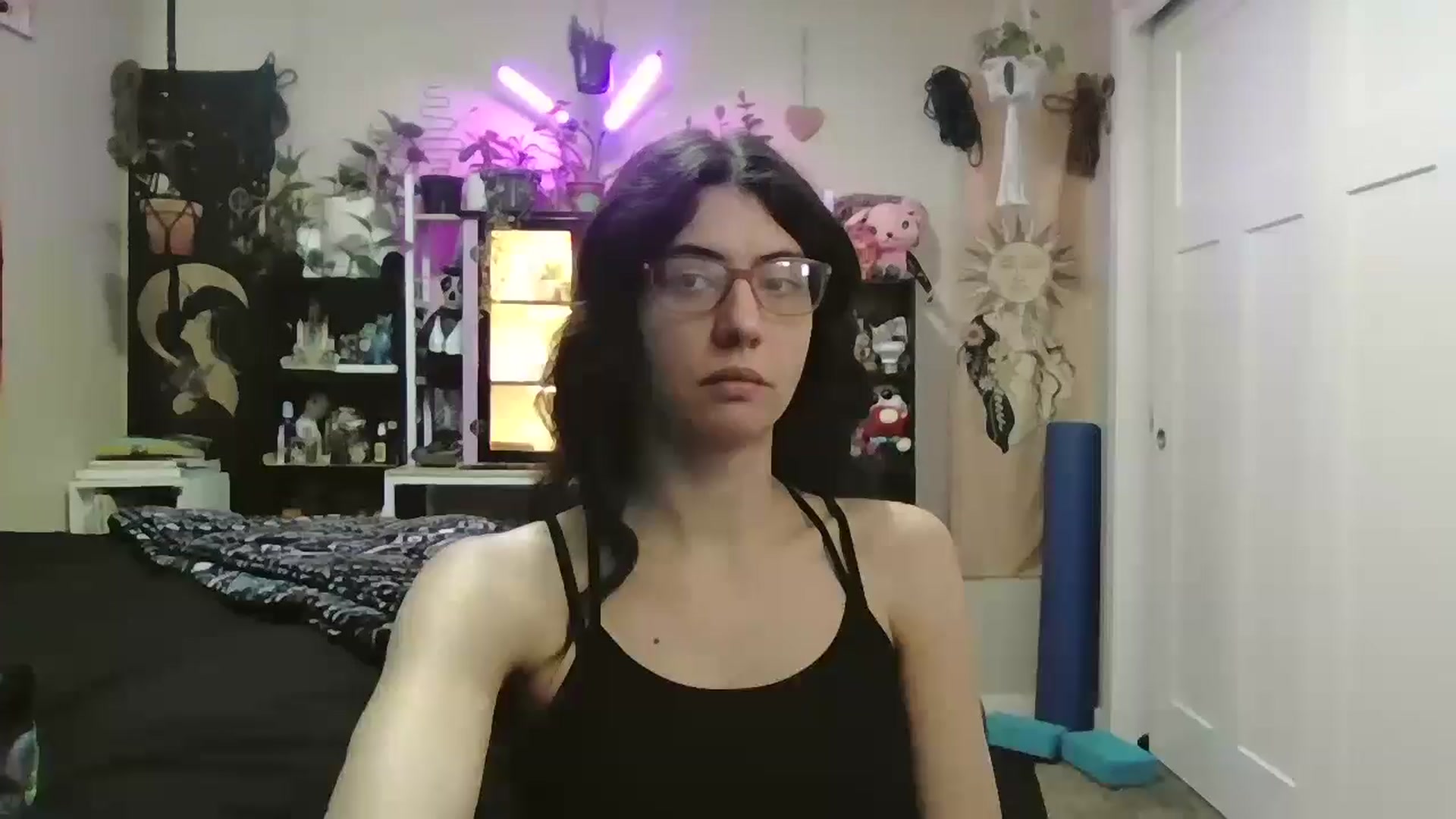 Gallery image thumbnail from ToniTime's myfreecams stream on, 04/30/2026, 19:39 image 1 of 20