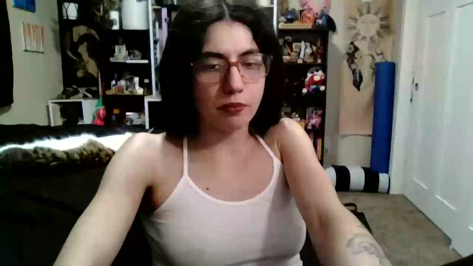 Gallery image thumbnail from ToniTime's myfreecams stream on, 05/19/2026, 10:12 image 1 of 20