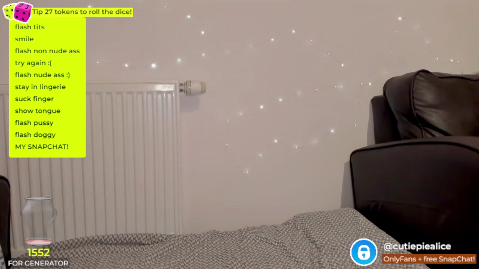 Gallery image thumbnail from TooBoringGirl's myfreecams stream on, 11/22/2022, 21:26 image 5 of 20