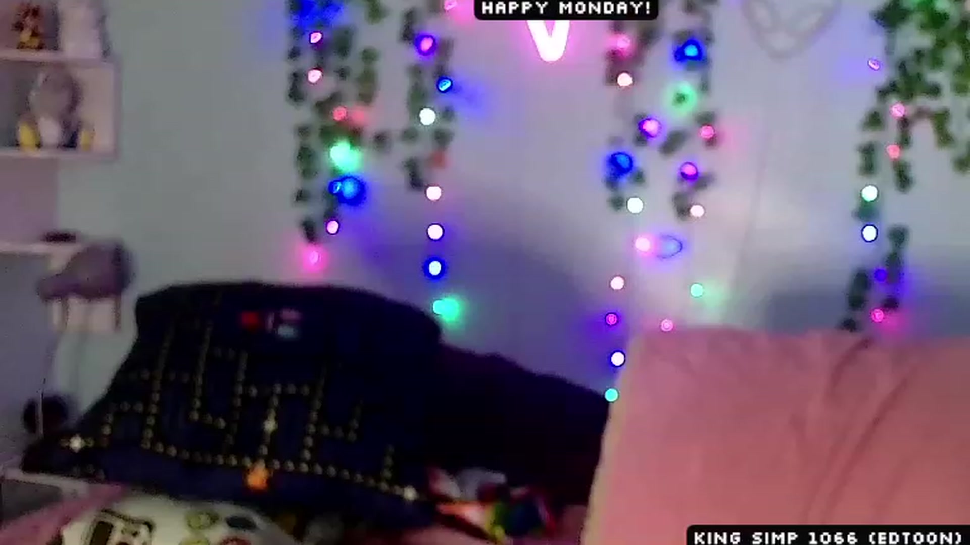 Gallery image thumbnail from TooBrit's myfreecams stream on, 12/27/2022, 07:26 image 15 of 20