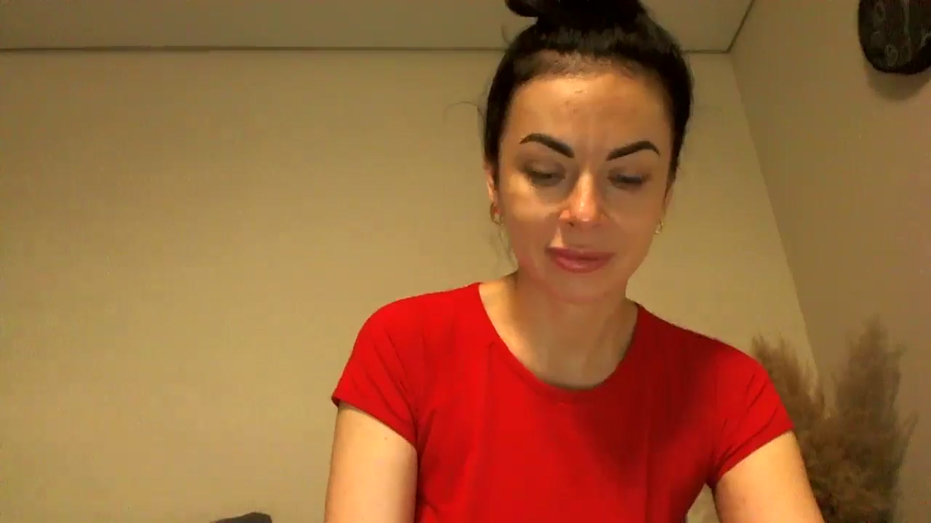 Gallery image thumbnail from TooOld4Sex's myfreecams stream on, 09/10/2024, 04:12 image 19 of 20