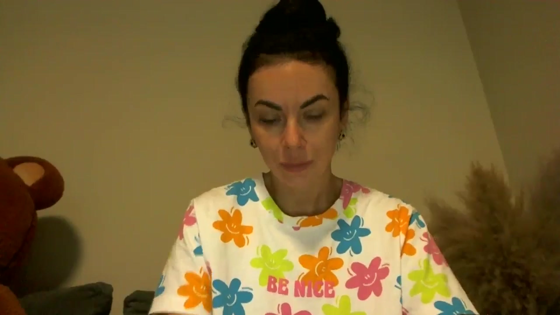 Gallery image thumbnail from TooOld4Sex's myfreecams stream on, 09/20/2024, 04:56 image 17 of 20