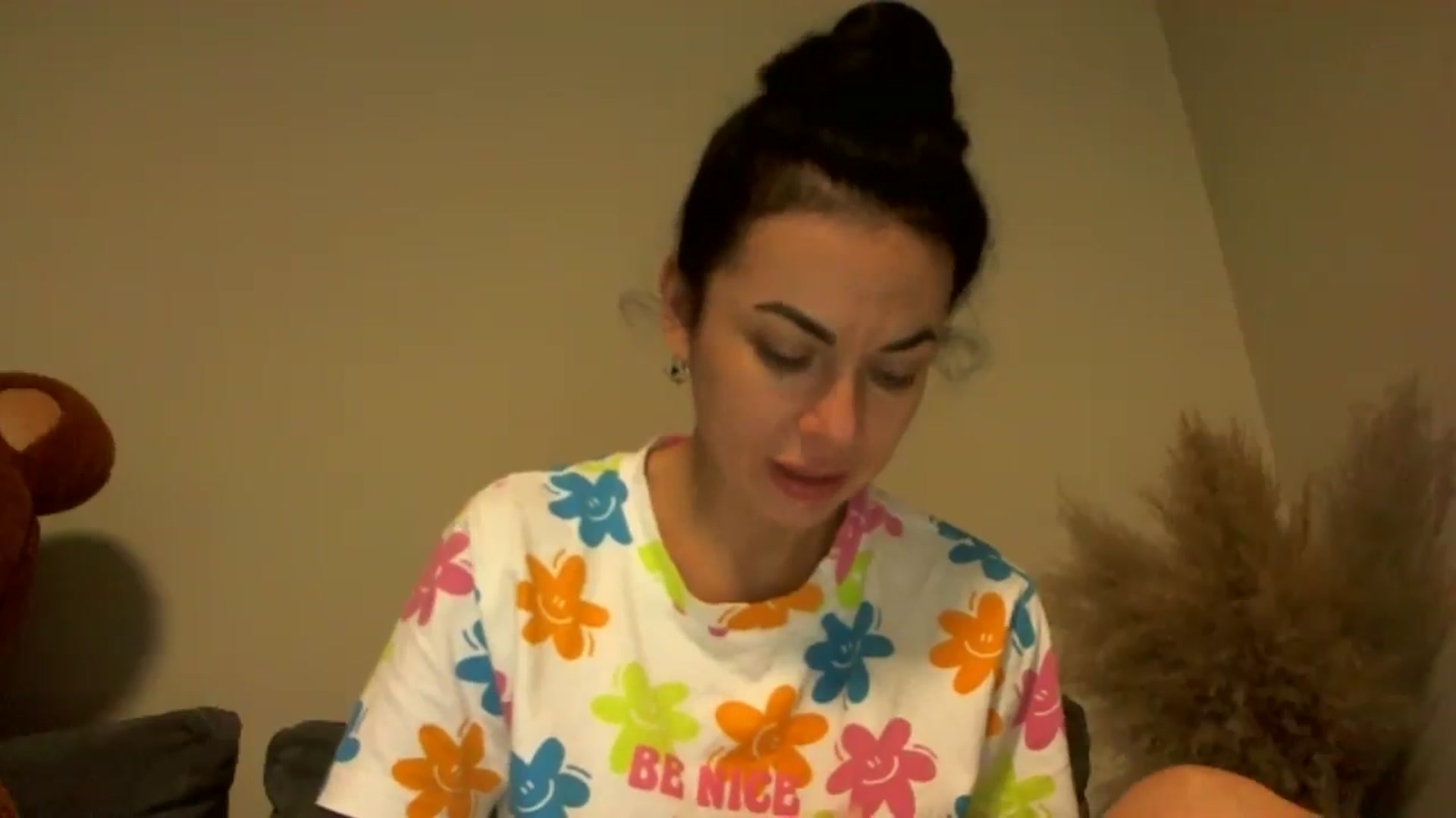 Gallery image thumbnail from TooOld4Sex's myfreecams stream on, 09/20/2024, 04:56 image 4 of 20