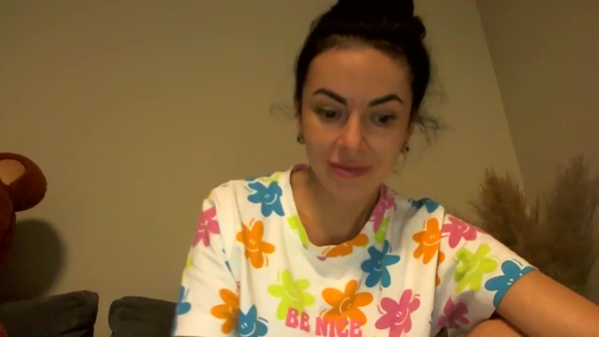 Gallery image thumbnail from TooOld4Sex's myfreecams stream on, 09/20/2024, 04:56 image 1 of 20