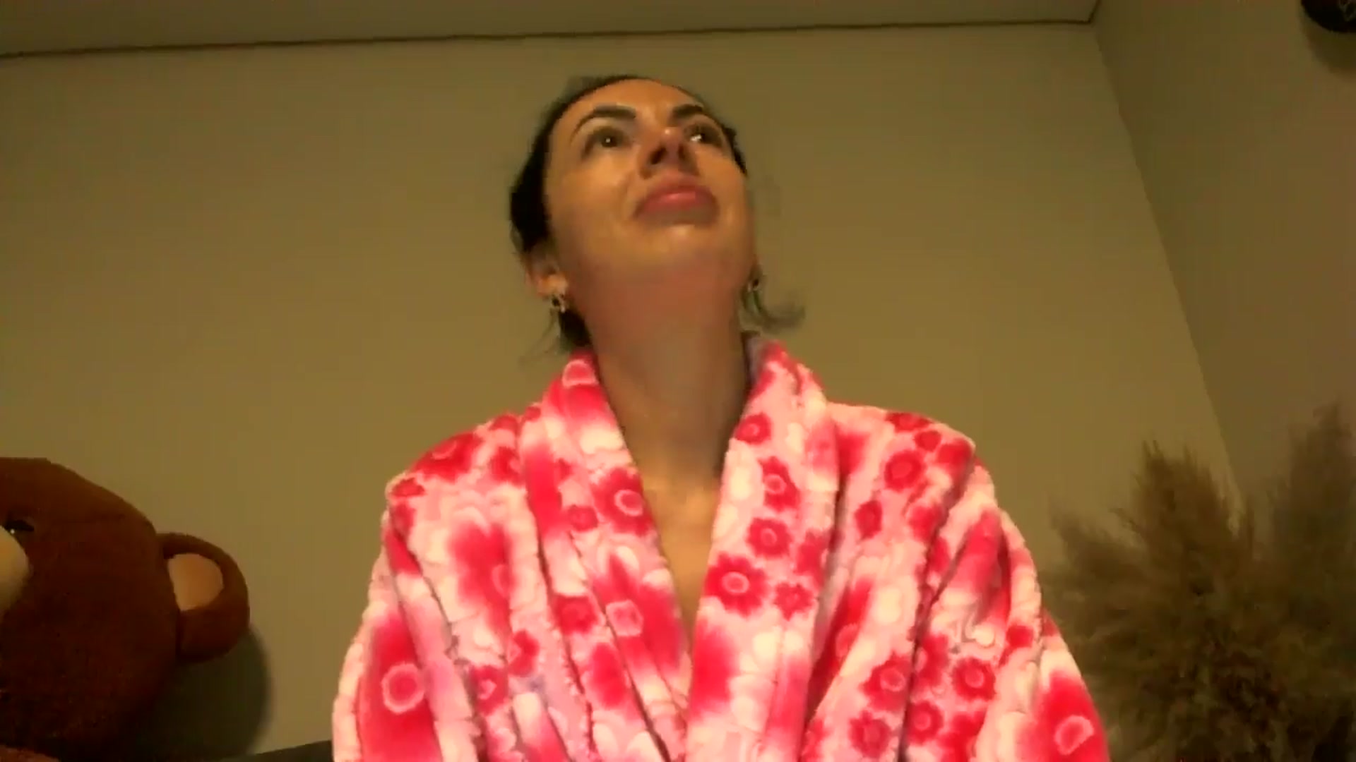 Gallery image thumbnail from TooOld4Sex's myfreecams stream on, 09/21/2024, 03:57 image 5 of 20