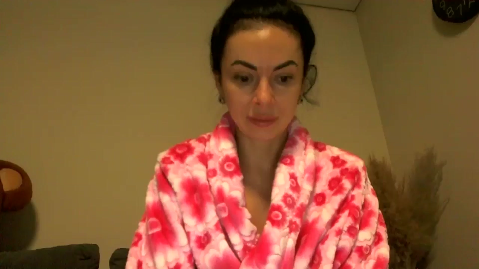 Gallery image thumbnail from TooOld4Sex's myfreecams stream on, 09/21/2024, 03:57 image 15 of 20