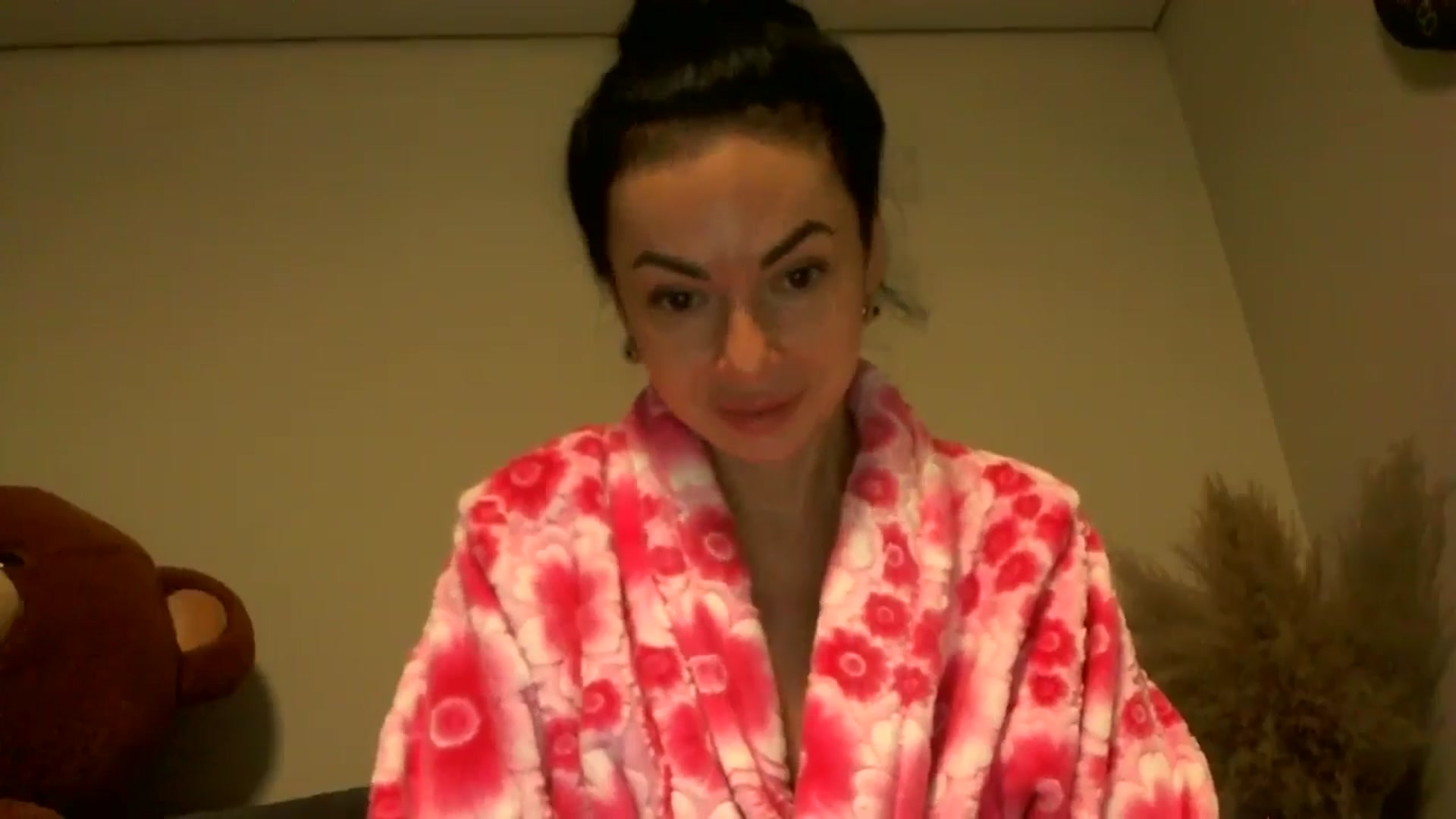 Gallery image thumbnail from TooOld4Sex's myfreecams stream on, 09/21/2024, 03:57 image 2 of 20