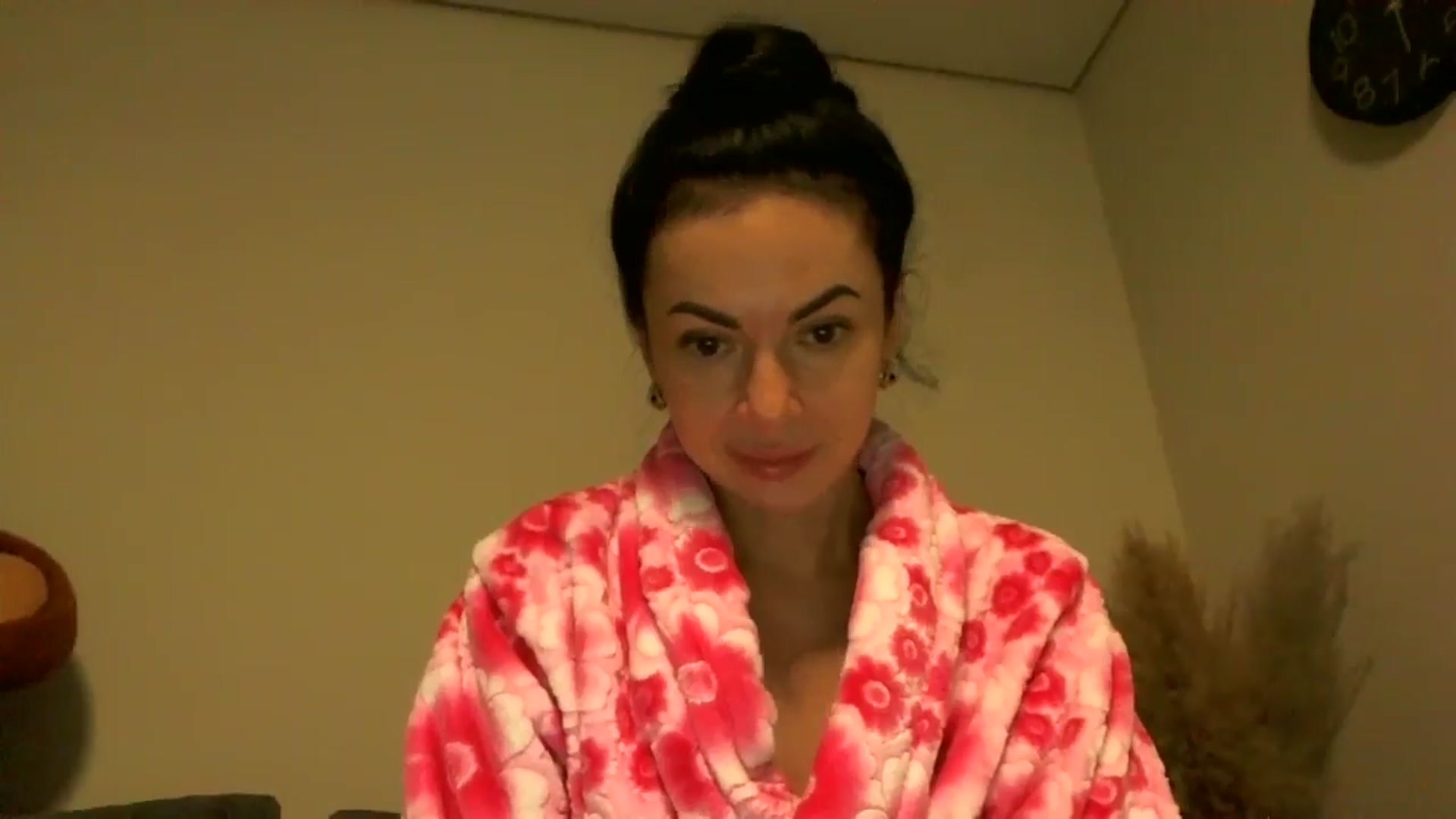 Gallery image thumbnail from TooOld4Sex's myfreecams stream on, 09/21/2024, 03:57 image 11 of 20