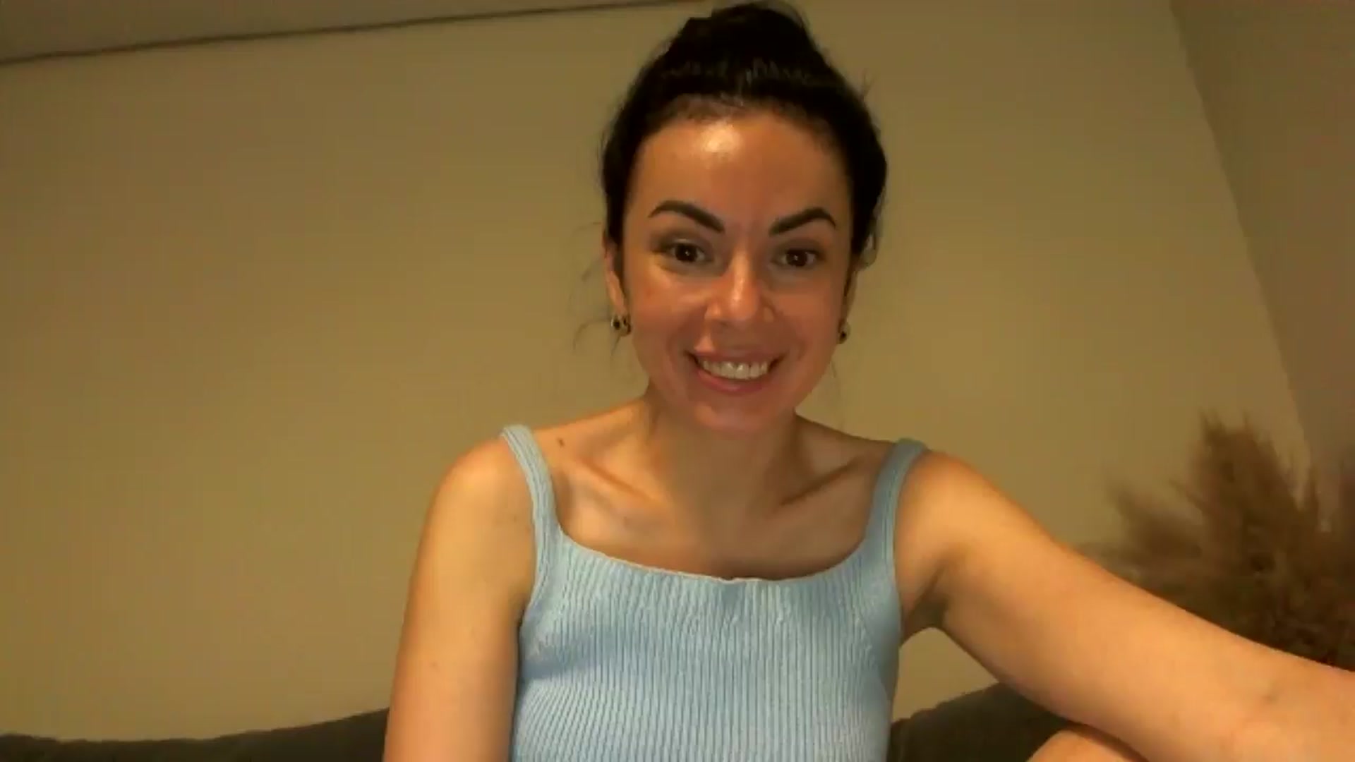 Gallery image thumbnail from TooOld4Sex's myfreecams stream on, 09/23/2024, 04:54 image 17 of 20