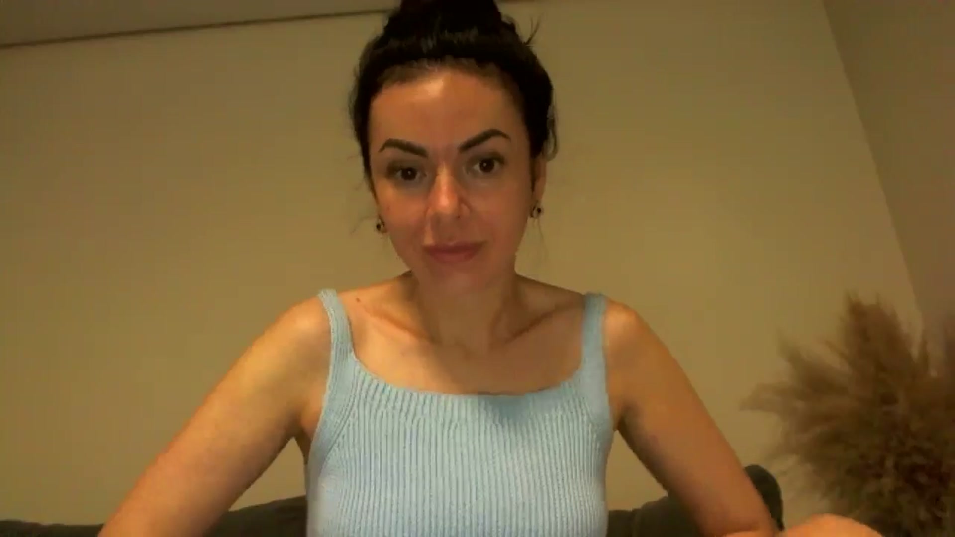 Gallery image thumbnail from TooOld4Sex's myfreecams stream on, 09/23/2024, 04:54 image 18 of 20