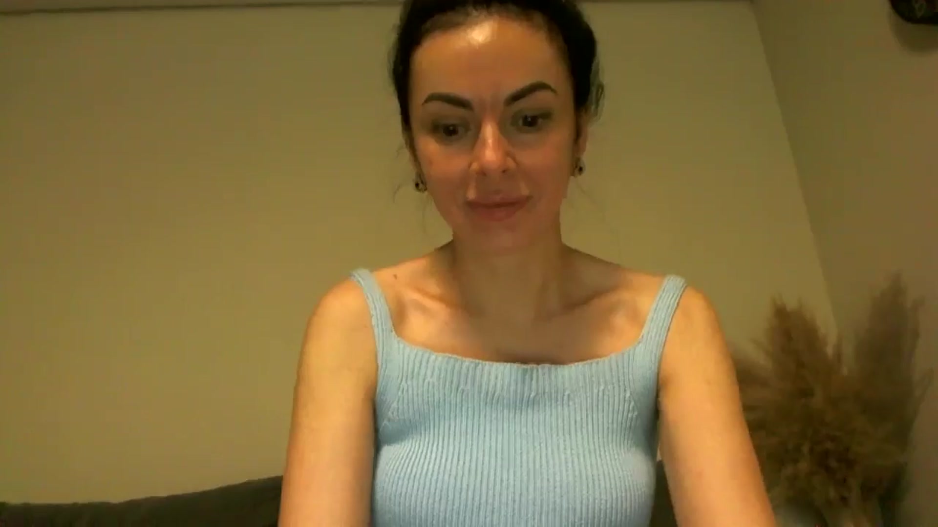 Gallery image thumbnail from TooOld4Sex's myfreecams stream on, 09/23/2024, 05:16 image 15 of 20