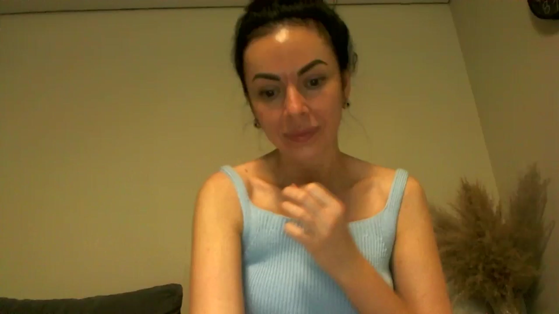 Gallery image thumbnail from TooOld4Sex's myfreecams stream on, 09/23/2024, 05:16 image 14 of 20