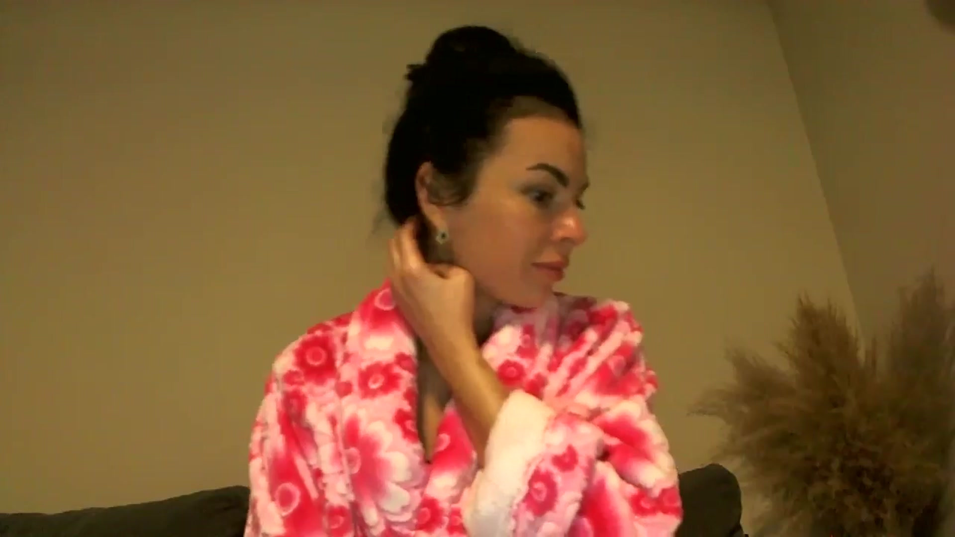Gallery image thumbnail from TooOld4Sex's myfreecams stream on, 09/25/2024, 03:21 image 7 of 20