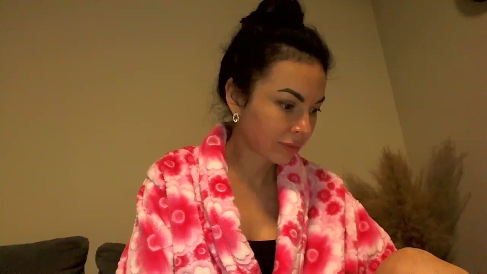 Gallery image thumbnail from TooOld4Sex's myfreecams stream on, 09/25/2024, 03:21 image 2 of 20