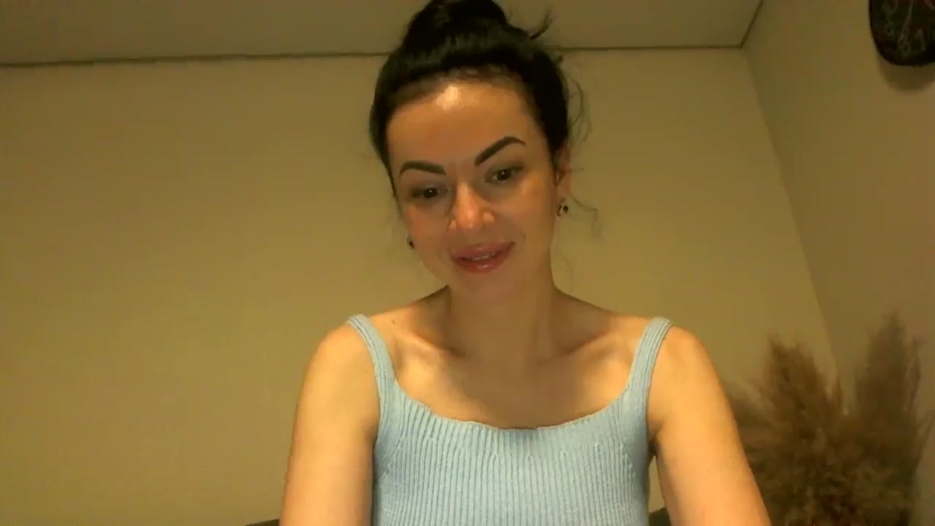 Gallery image thumbnail from TooOld4Sex's myfreecams stream on, 09/29/2024, 02:47 image 12 of 20