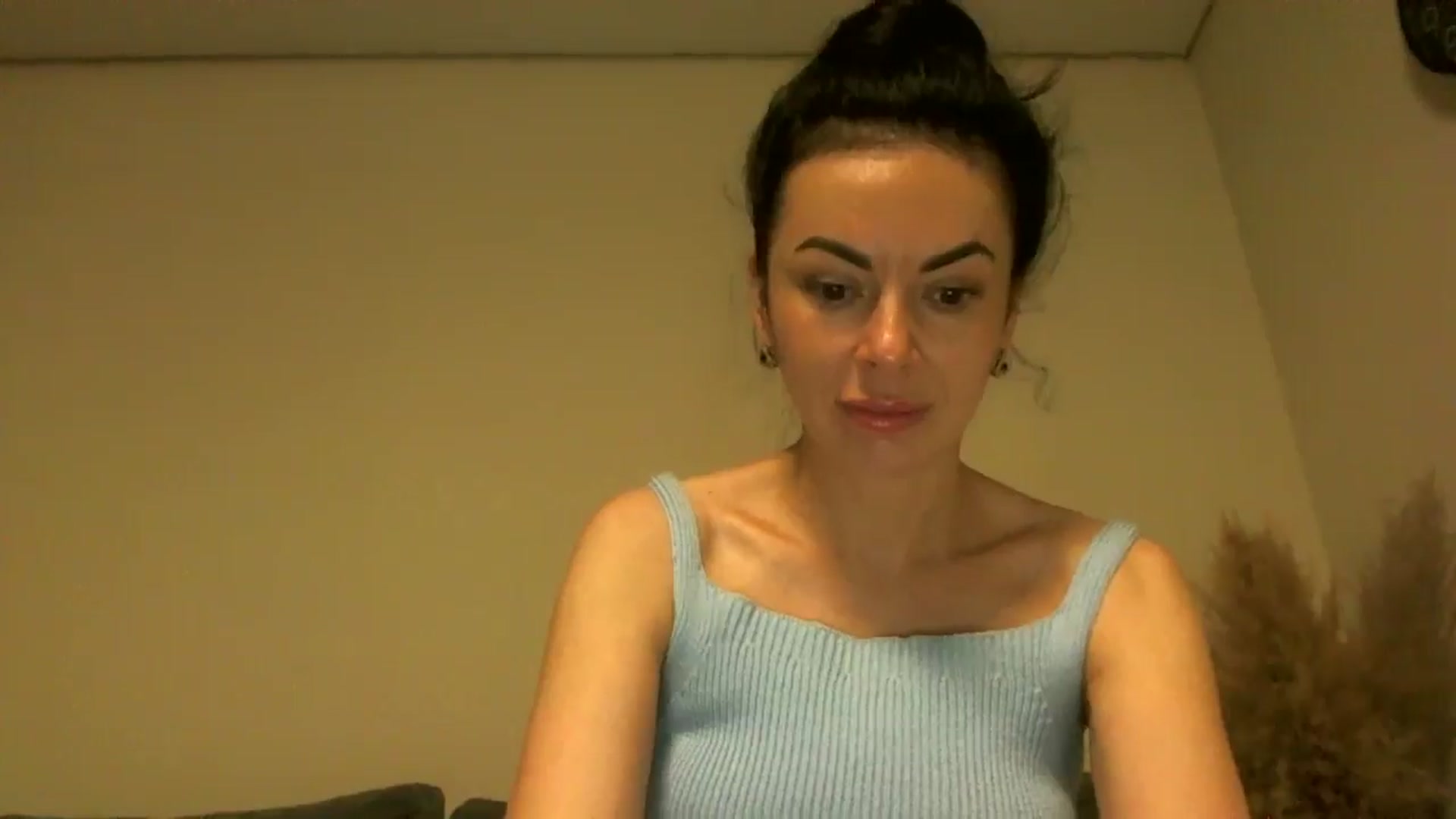 Gallery image thumbnail from TooOld4Sex's myfreecams stream on, 09/29/2024, 02:47 image 4 of 20