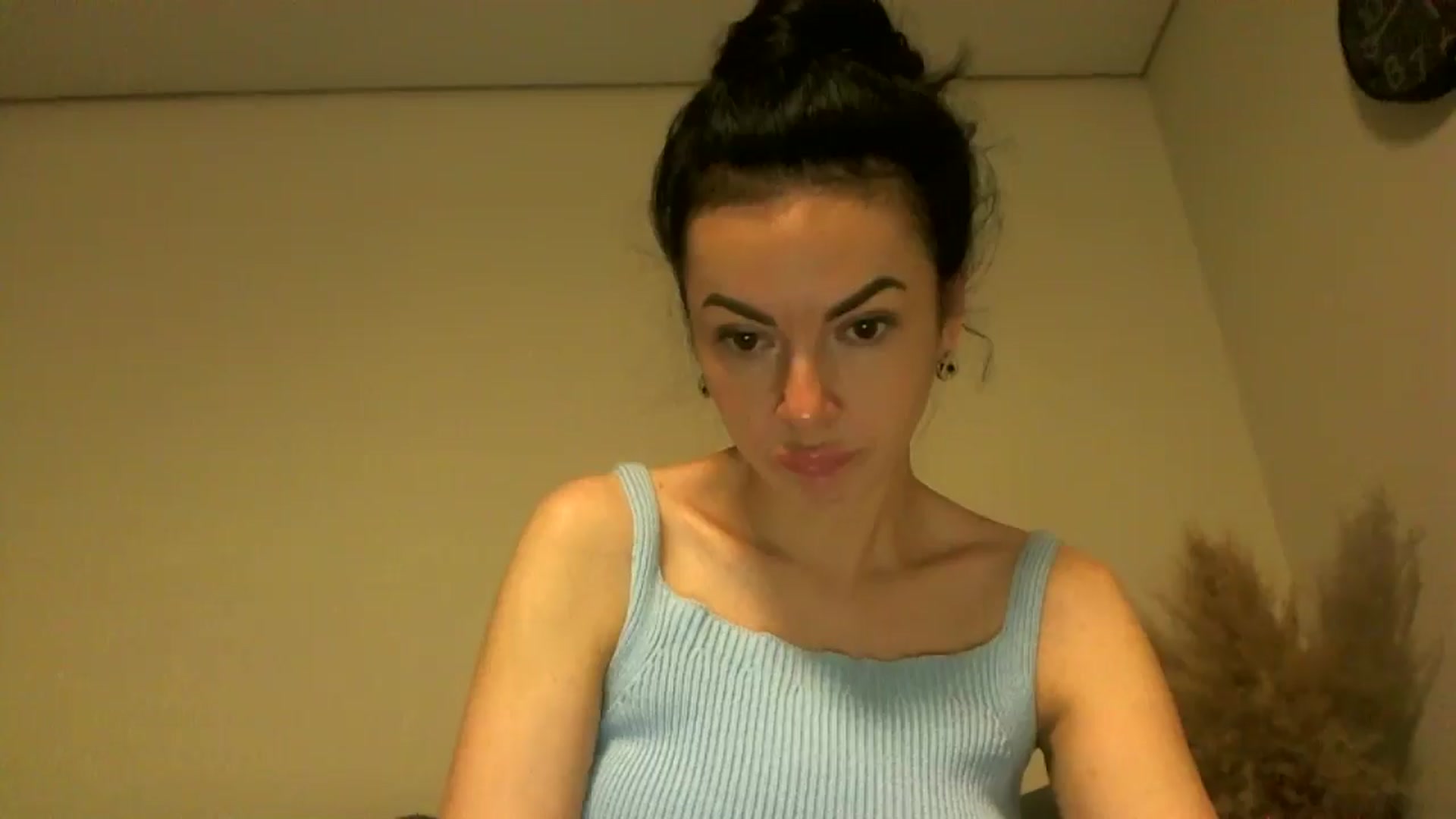 Gallery image thumbnail from TooOld4Sex's myfreecams stream on, 09/29/2024, 02:47 image 19 of 20