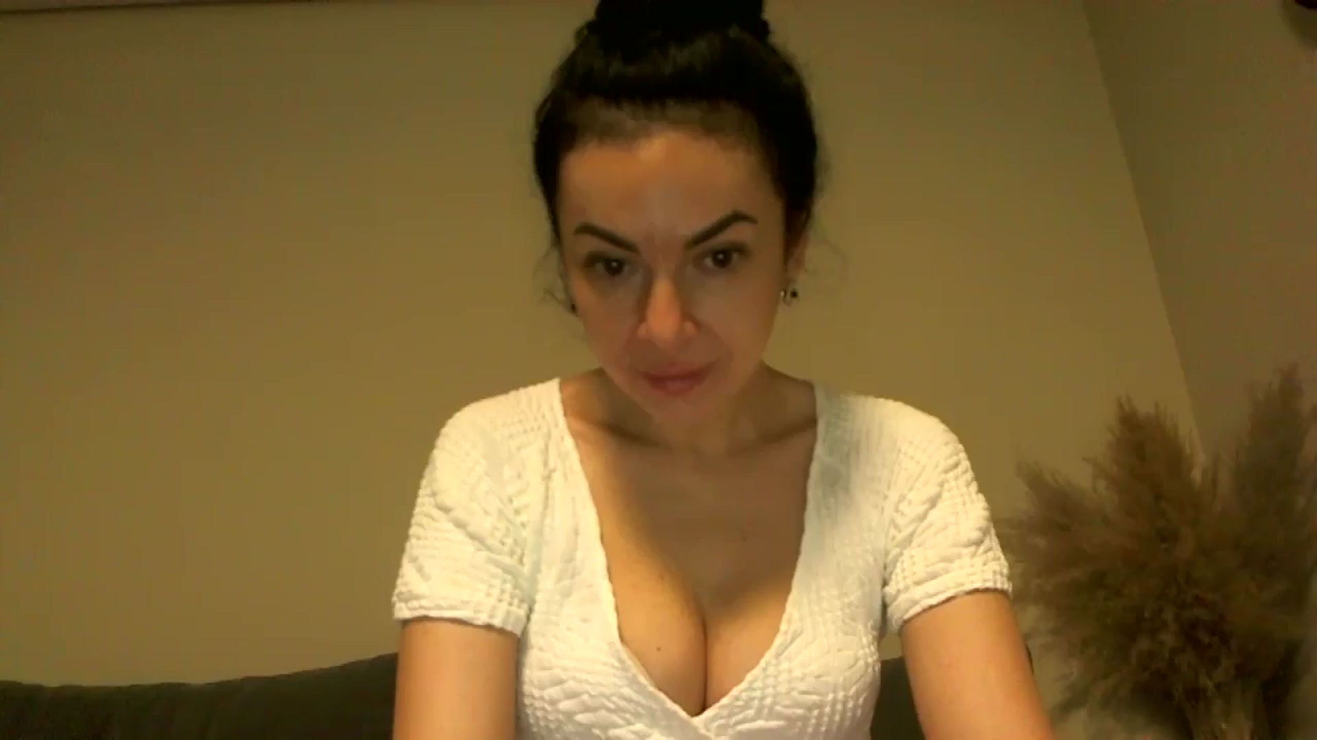 Gallery image thumbnail from TooOld4Sex's myfreecams stream on, 10/08/2024, 04:21 image 13 of 20