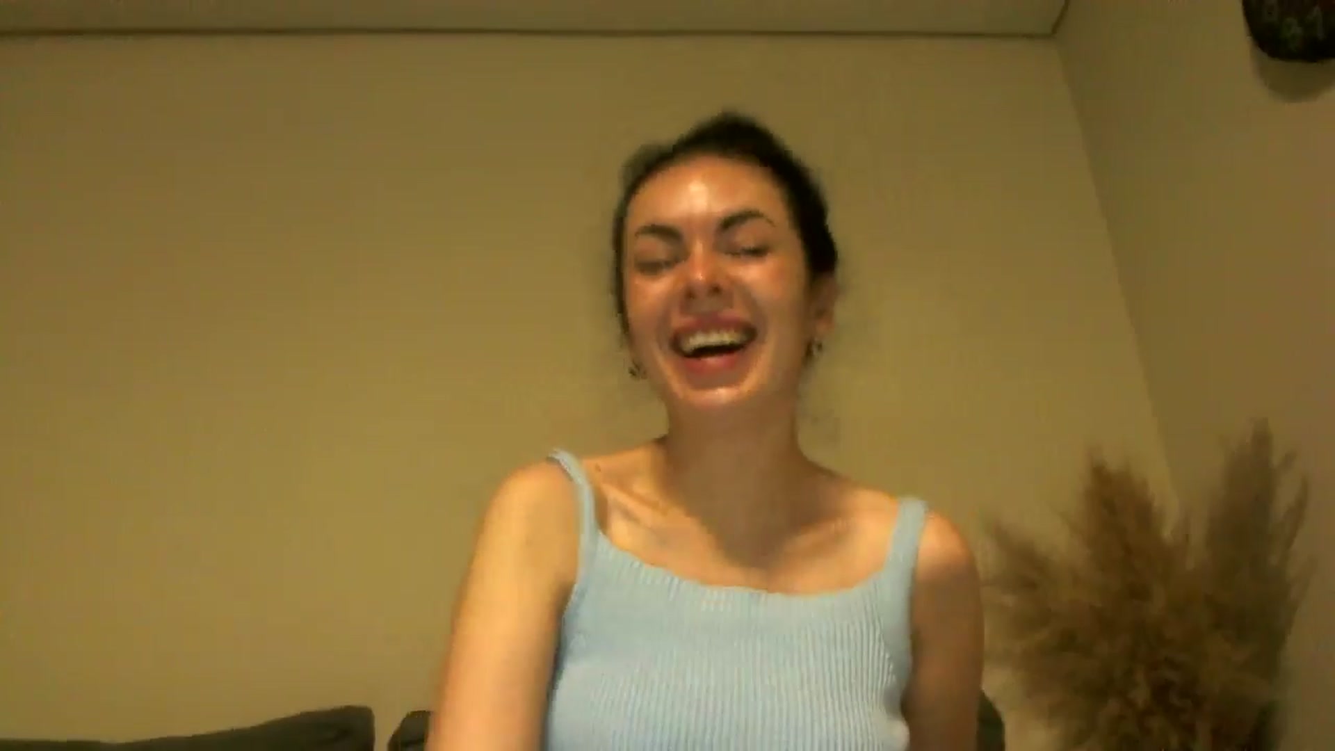 Gallery image thumbnail from TooOld4Sex's myfreecams stream on, 10/13/2024, 04:31 image 10 of 20