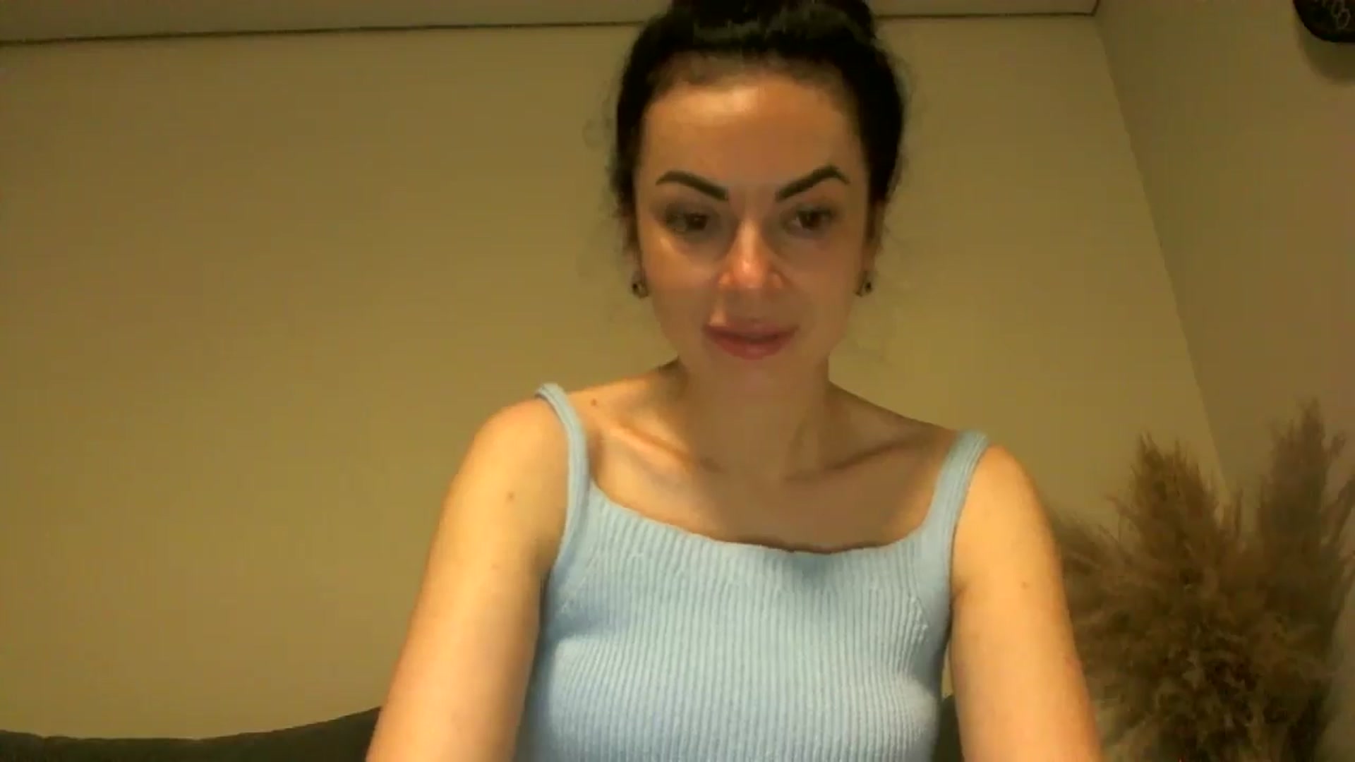 Gallery image thumbnail from TooOld4Sex's myfreecams stream on, 10/13/2024, 04:31 image 14 of 20