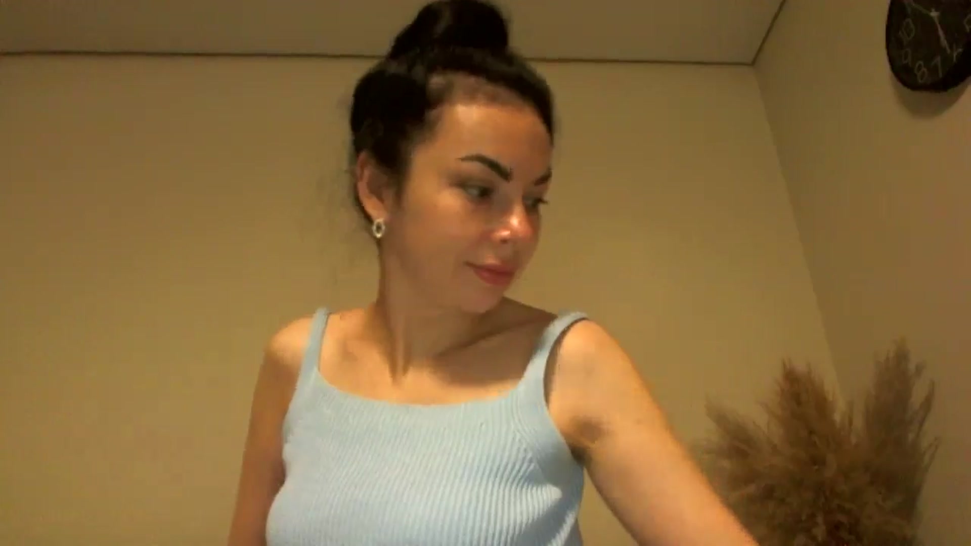 Gallery image thumbnail from TooOld4Sex's myfreecams stream on, 10/13/2024, 04:31 image 3 of 20