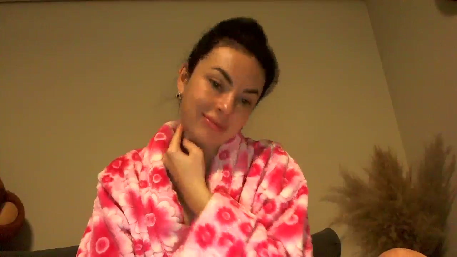 Gallery image thumbnail from TooOld4Sex's myfreecams stream on, 10/18/2024, 04:04 image 7 of 20