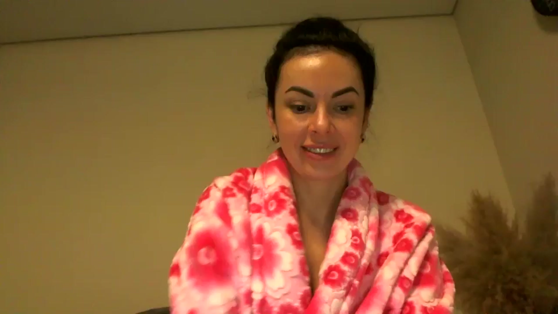 Gallery image thumbnail from TooOld4Sex's myfreecams stream on, 10/20/2024, 05:11 image 17 of 20