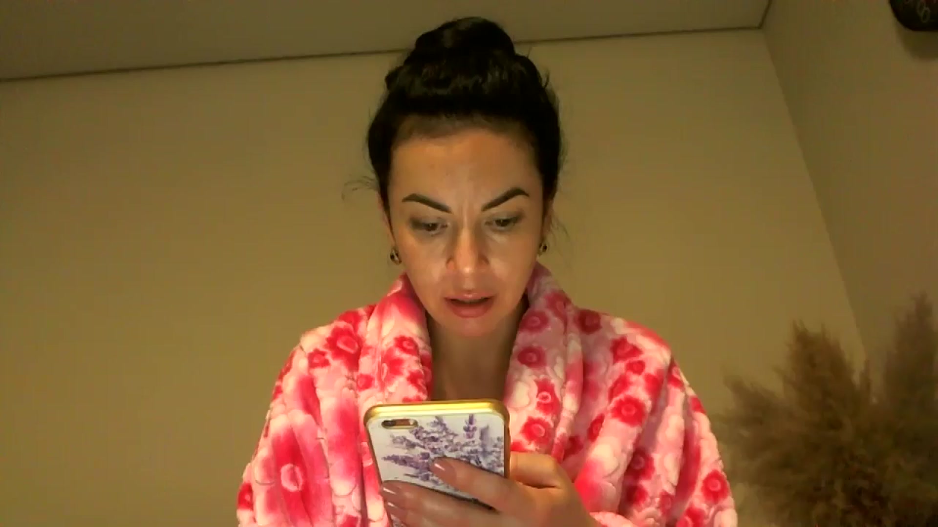 Gallery image thumbnail from TooOld4Sex's myfreecams stream on, 10/20/2024, 05:11 image 16 of 20