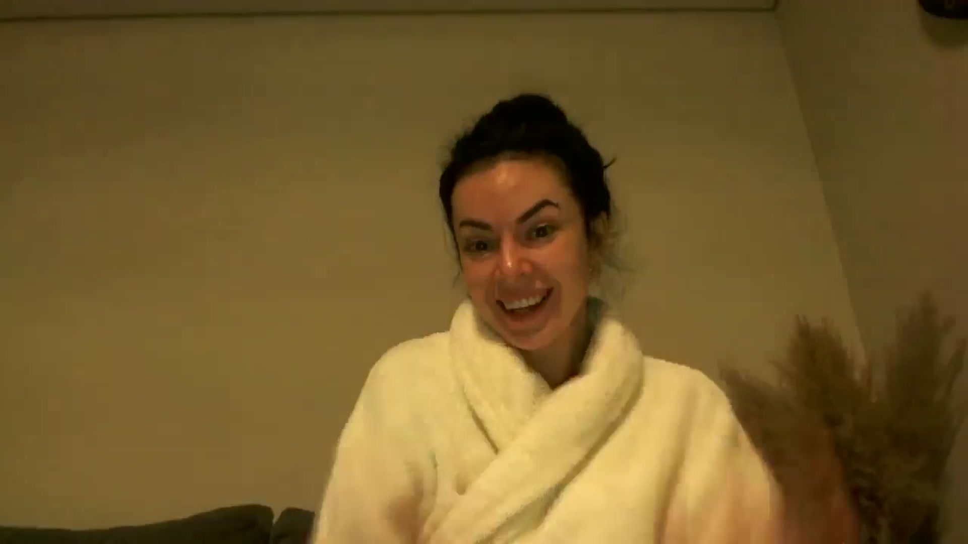 Gallery image thumbnail from TooOld4Sex's myfreecams stream on, 10/23/2024, 04:47 image 5 of 20