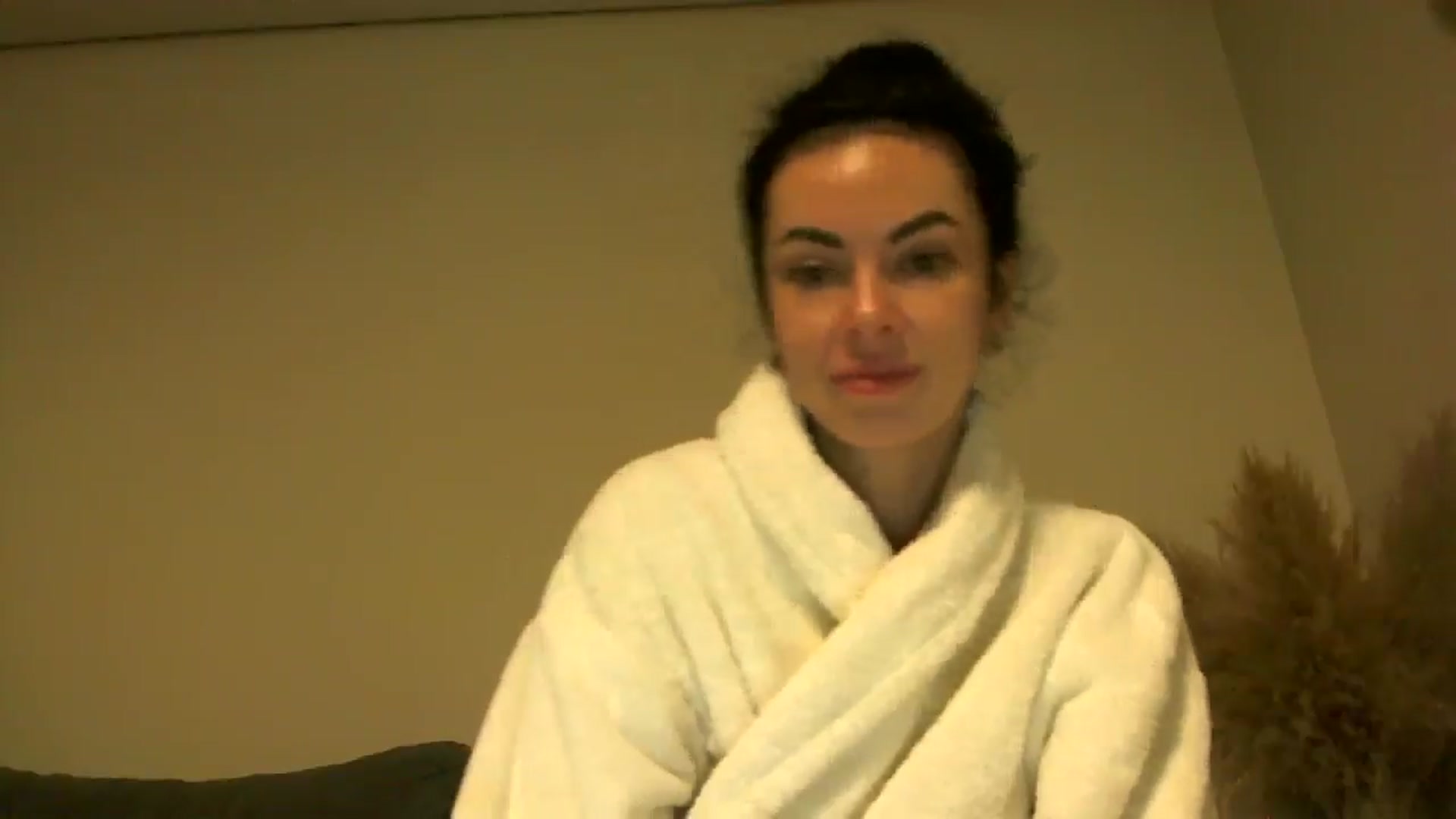 Gallery image thumbnail from TooOld4Sex's myfreecams stream on, 10/23/2024, 04:47 image 9 of 20