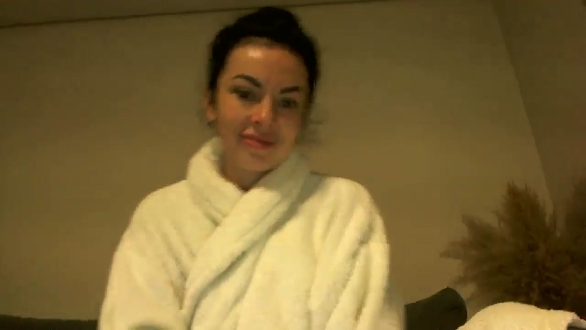 Gallery image thumbnail from TooOld4Sex's myfreecams stream on, 10/23/2024, 04:47 image 8 of 20