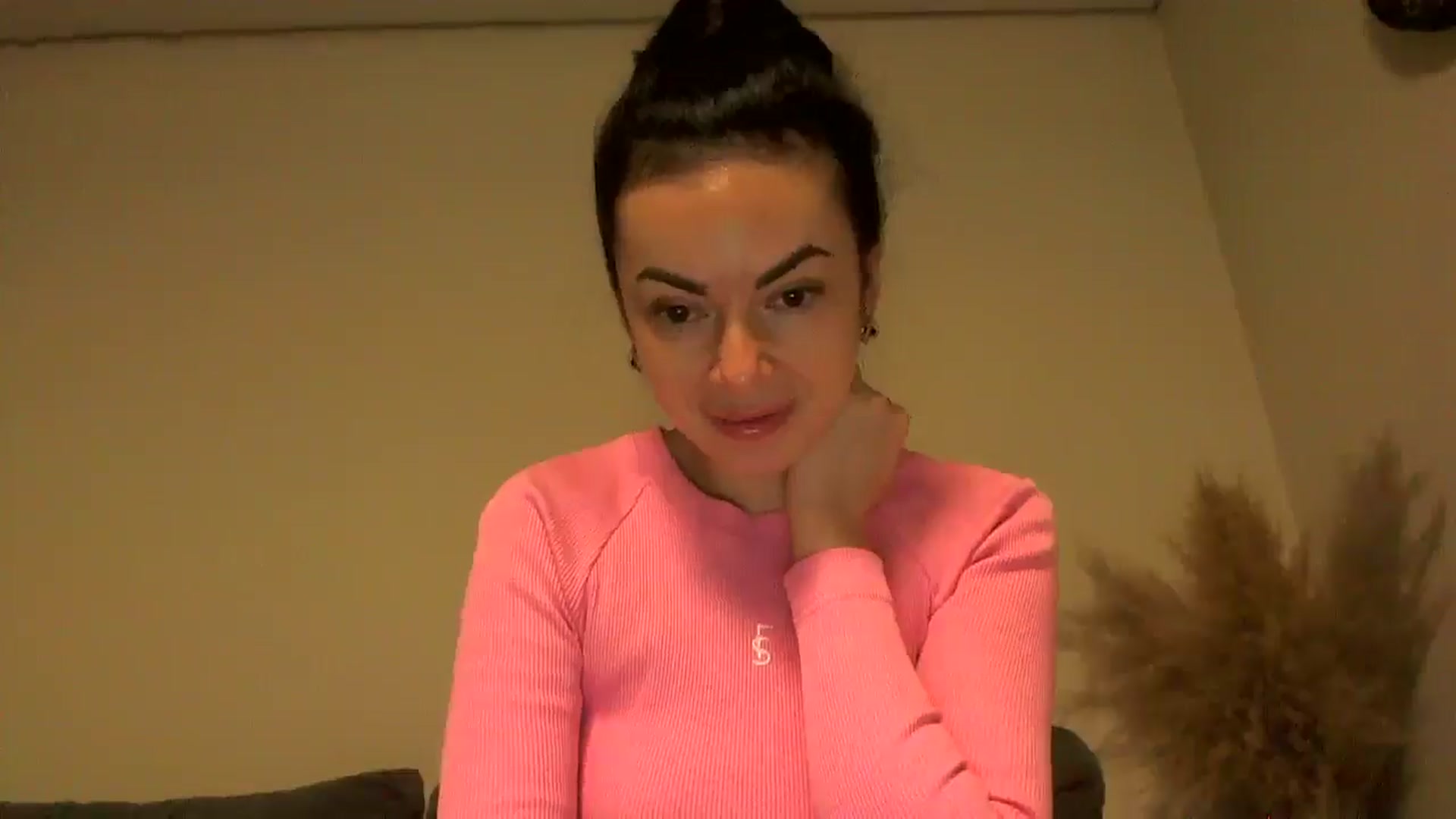 Gallery image thumbnail from TooOld4Sex's myfreecams stream on, 10/31/2024, 04:21 image 8 of 20