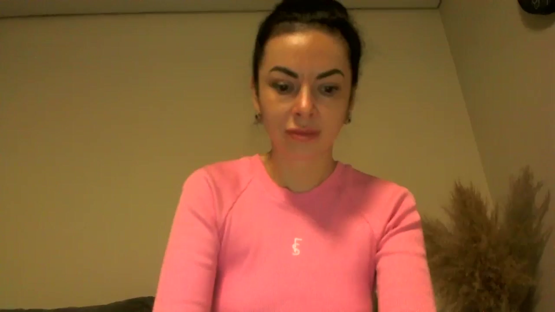 Gallery image thumbnail from TooOld4Sex's myfreecams stream on, 10/31/2024, 04:21 image 6 of 20