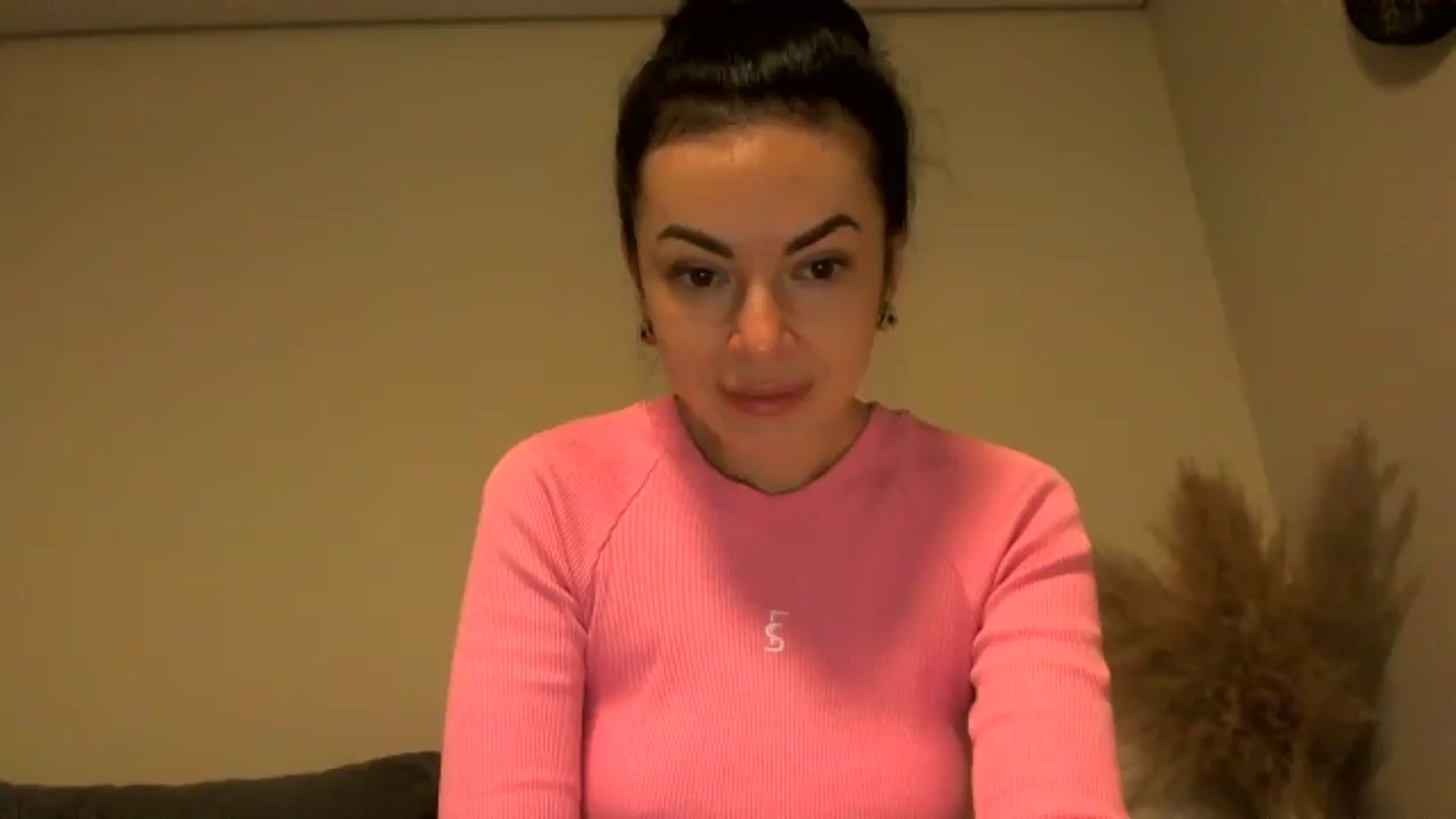 Gallery image thumbnail from TooOld4Sex's myfreecams stream on, 10/31/2024, 04:21 image 18 of 20