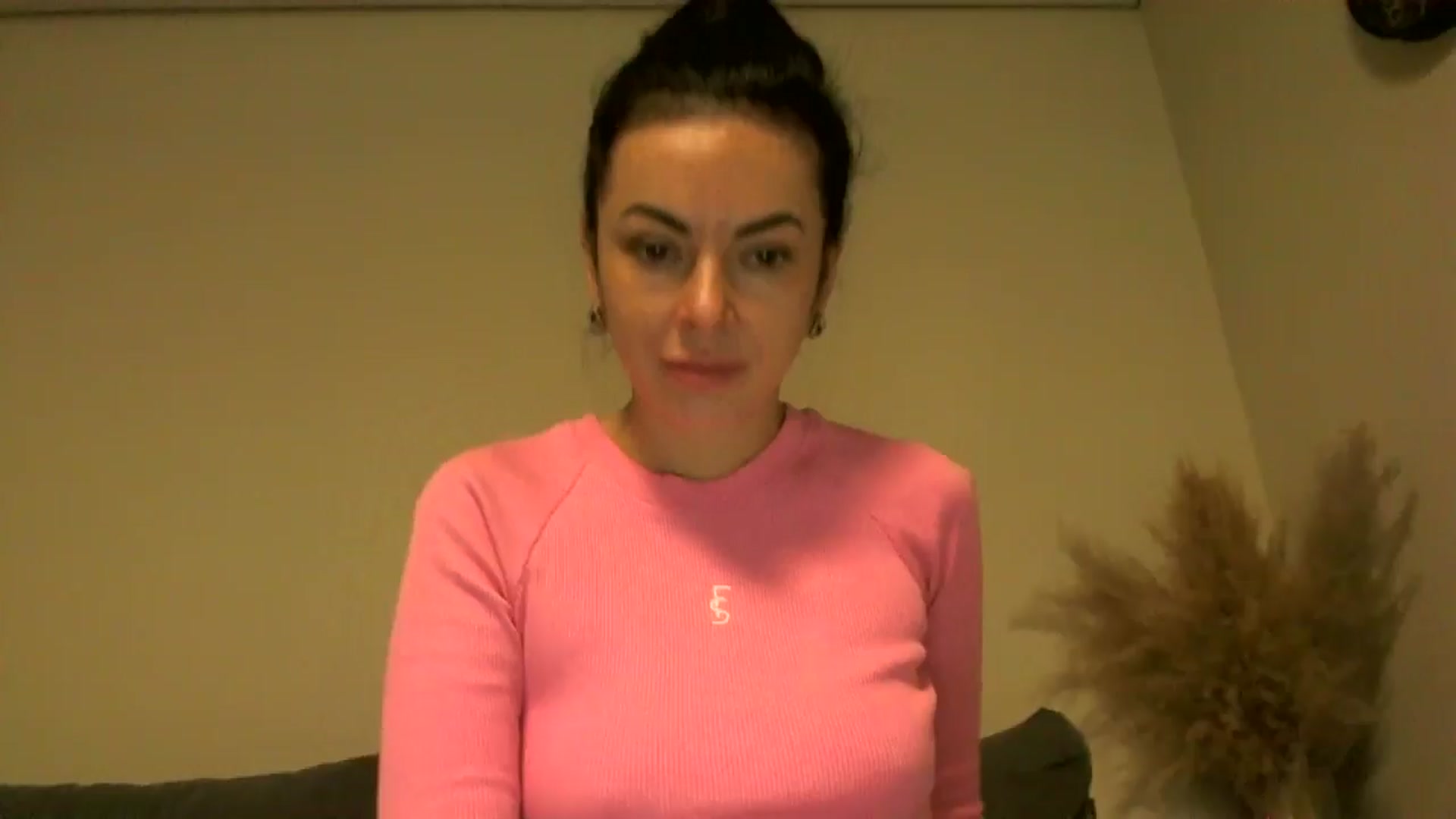 Gallery image thumbnail from TooOld4Sex's myfreecams stream on, 10/31/2024, 04:56 image 15 of 20