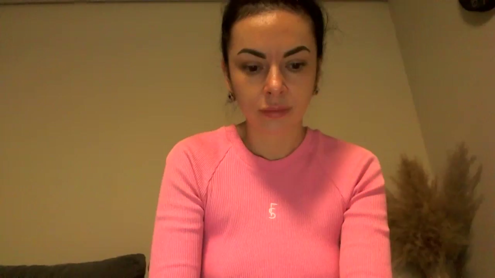 Gallery image thumbnail from TooOld4Sex's myfreecams stream on, 10/31/2024, 04:56 image 14 of 20
