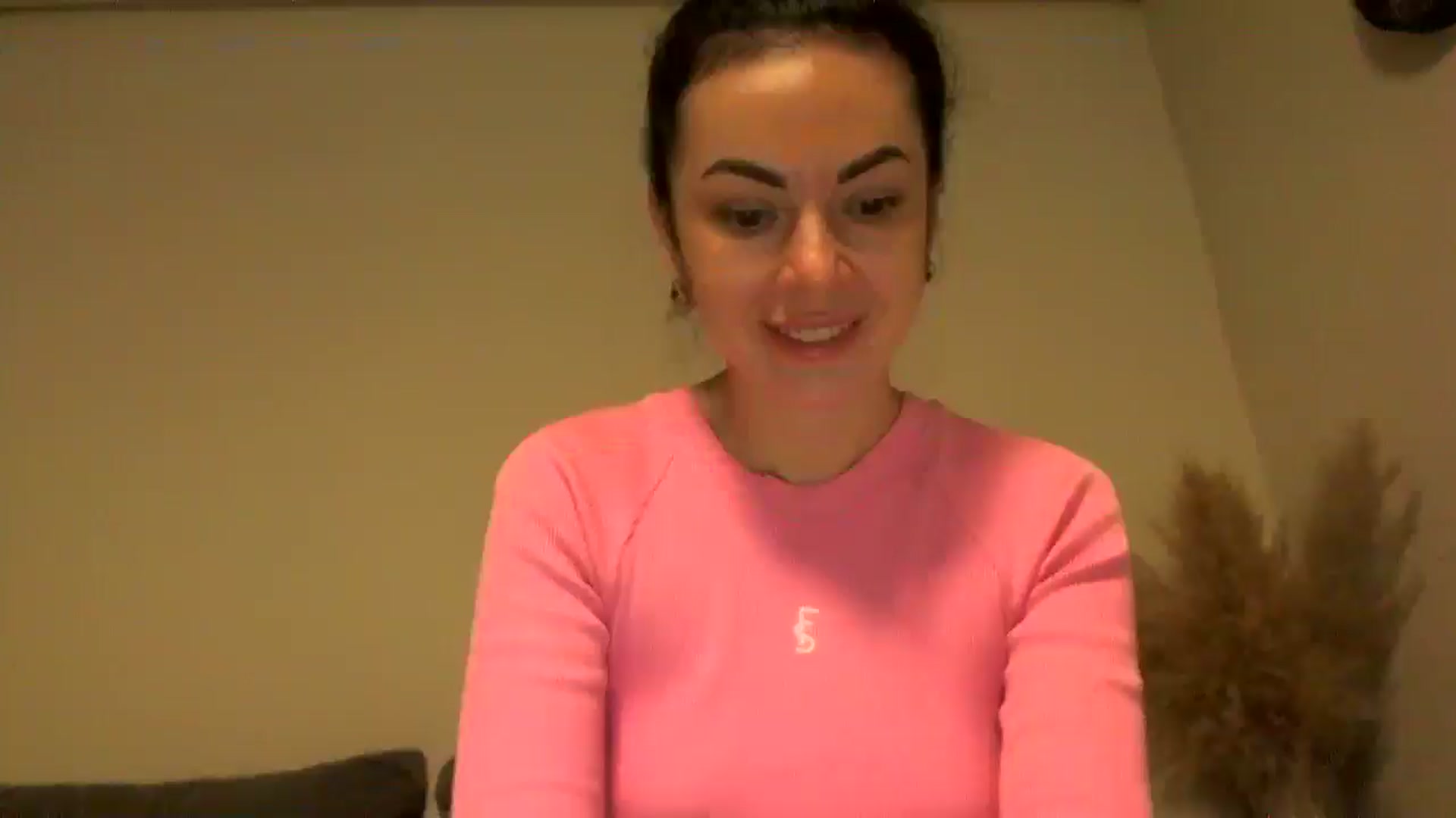 Gallery image thumbnail from TooOld4Sex's myfreecams stream on, 10/31/2024, 04:56 image 19 of 20