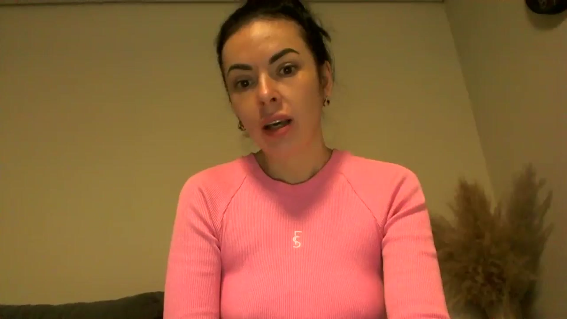 Gallery image thumbnail from TooOld4Sex's myfreecams stream on, 10/31/2024, 04:56 image 16 of 20