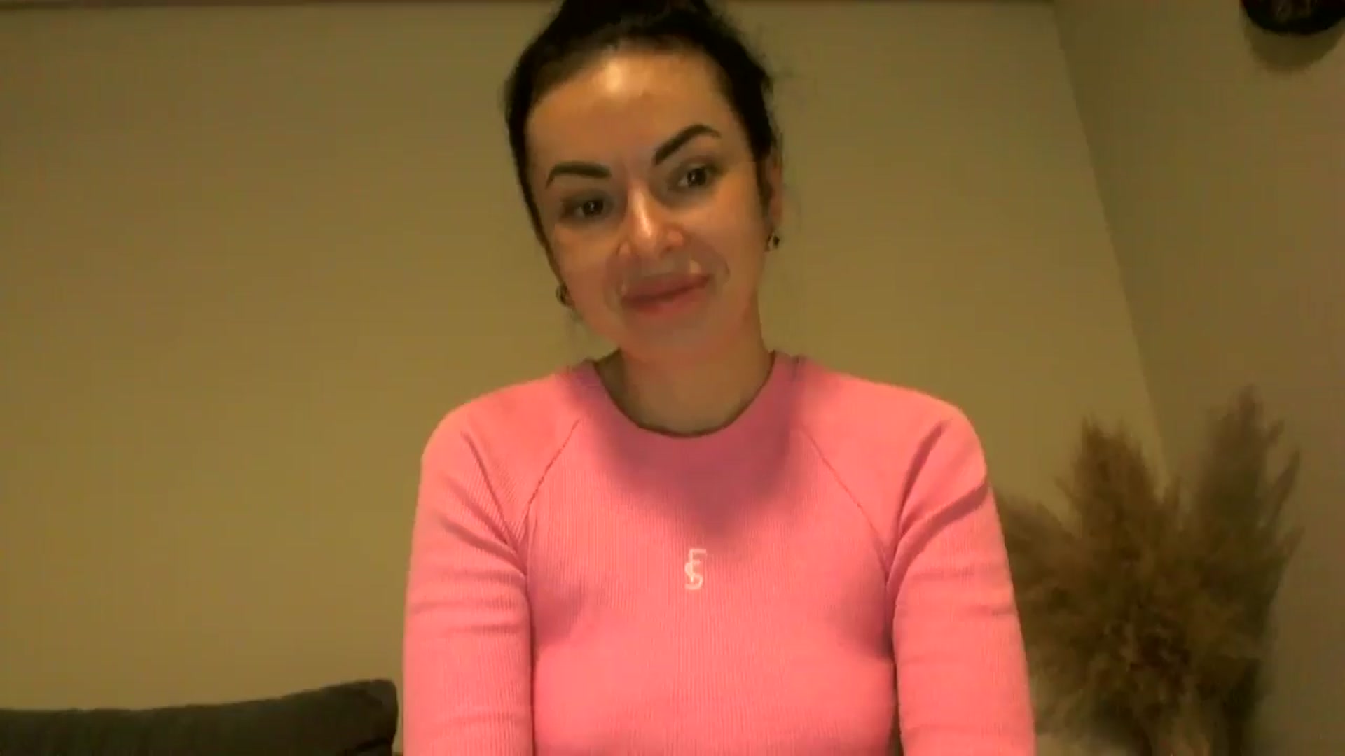 Gallery image thumbnail from TooOld4Sex's myfreecams stream on, 10/31/2024, 04:56 image 10 of 20