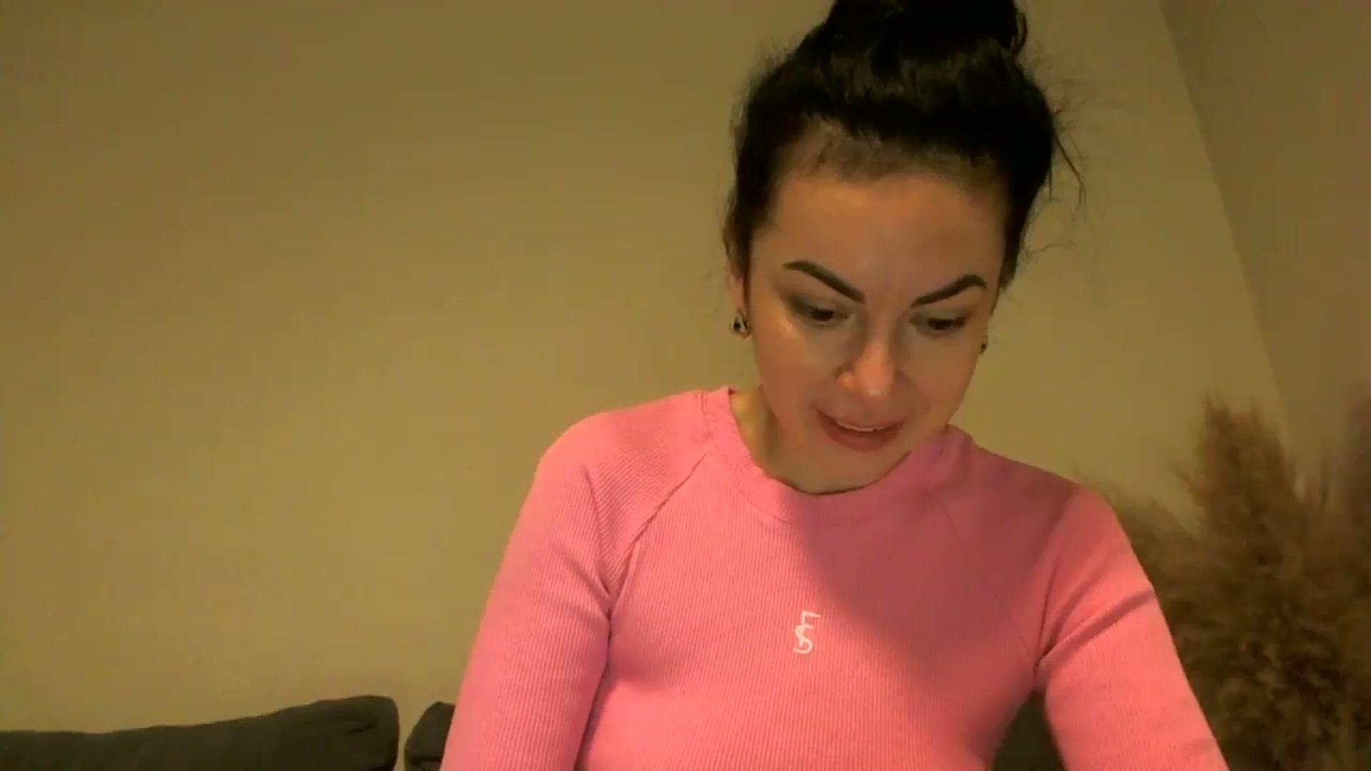 Gallery image thumbnail from TooOld4Sex's myfreecams stream on, 11/07/2024, 05:44 image 6 of 20