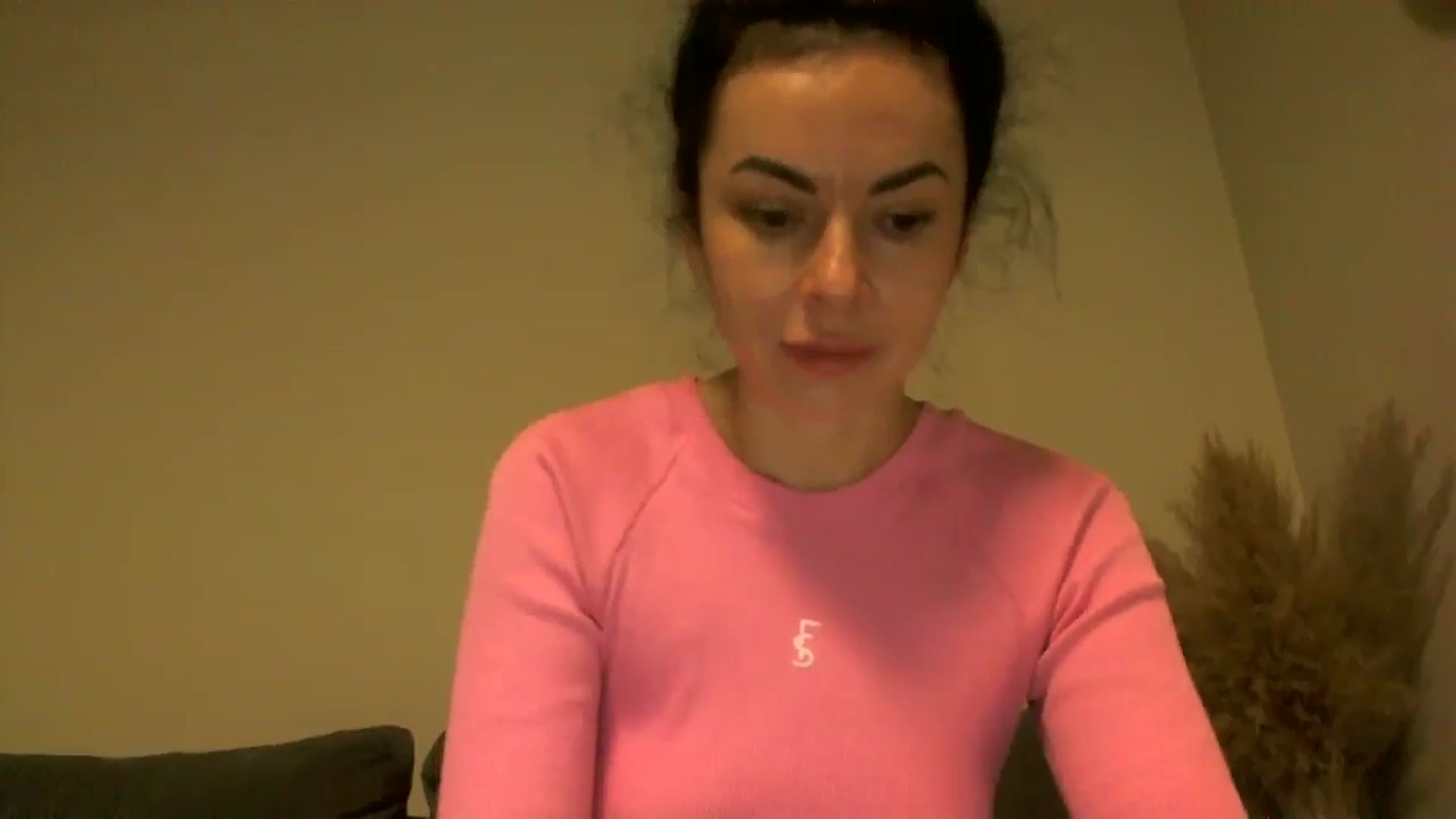 Gallery image thumbnail from TooOld4Sex's myfreecams stream on, 11/10/2024, 04:45 image 7 of 20