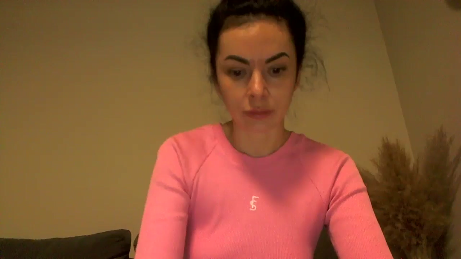 Gallery image thumbnail from TooOld4Sex's myfreecams stream on, 11/10/2024, 04:45 image 6 of 20
