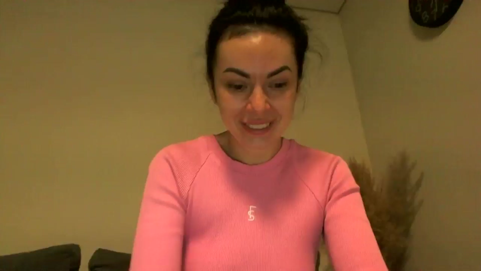 Gallery image thumbnail from TooOld4Sex's myfreecams stream on, 11/14/2024, 05:56 image 11 of 20