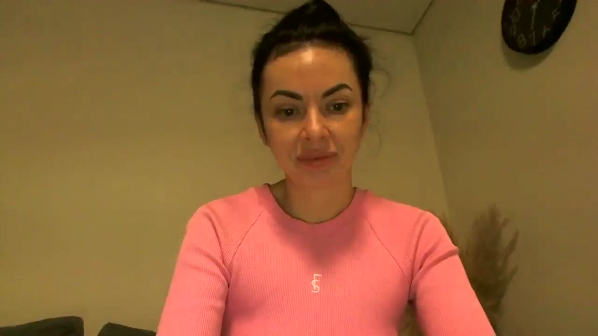 Gallery image thumbnail from TooOld4Sex's myfreecams stream on, 11/14/2024, 05:56 image 3 of 20