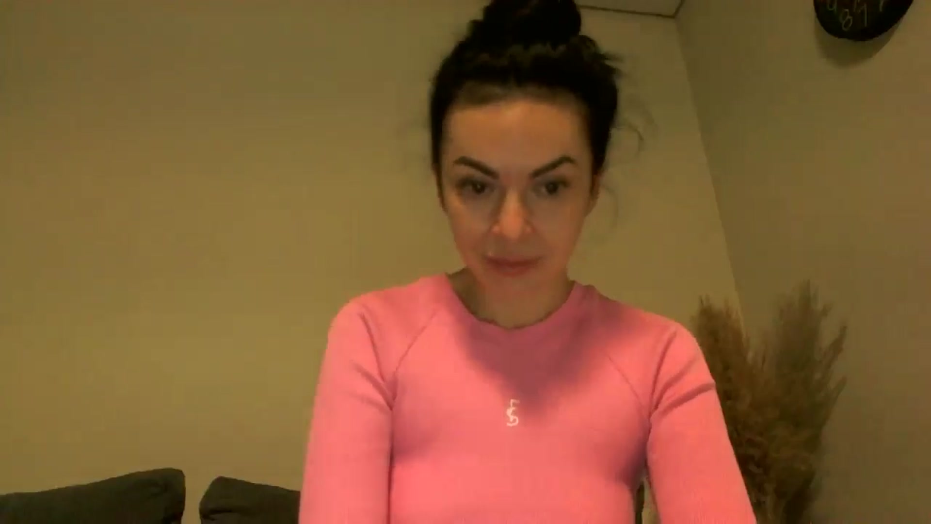 Gallery image thumbnail from TooOld4Sex's myfreecams stream on, 11/14/2024, 05:56 image 7 of 20