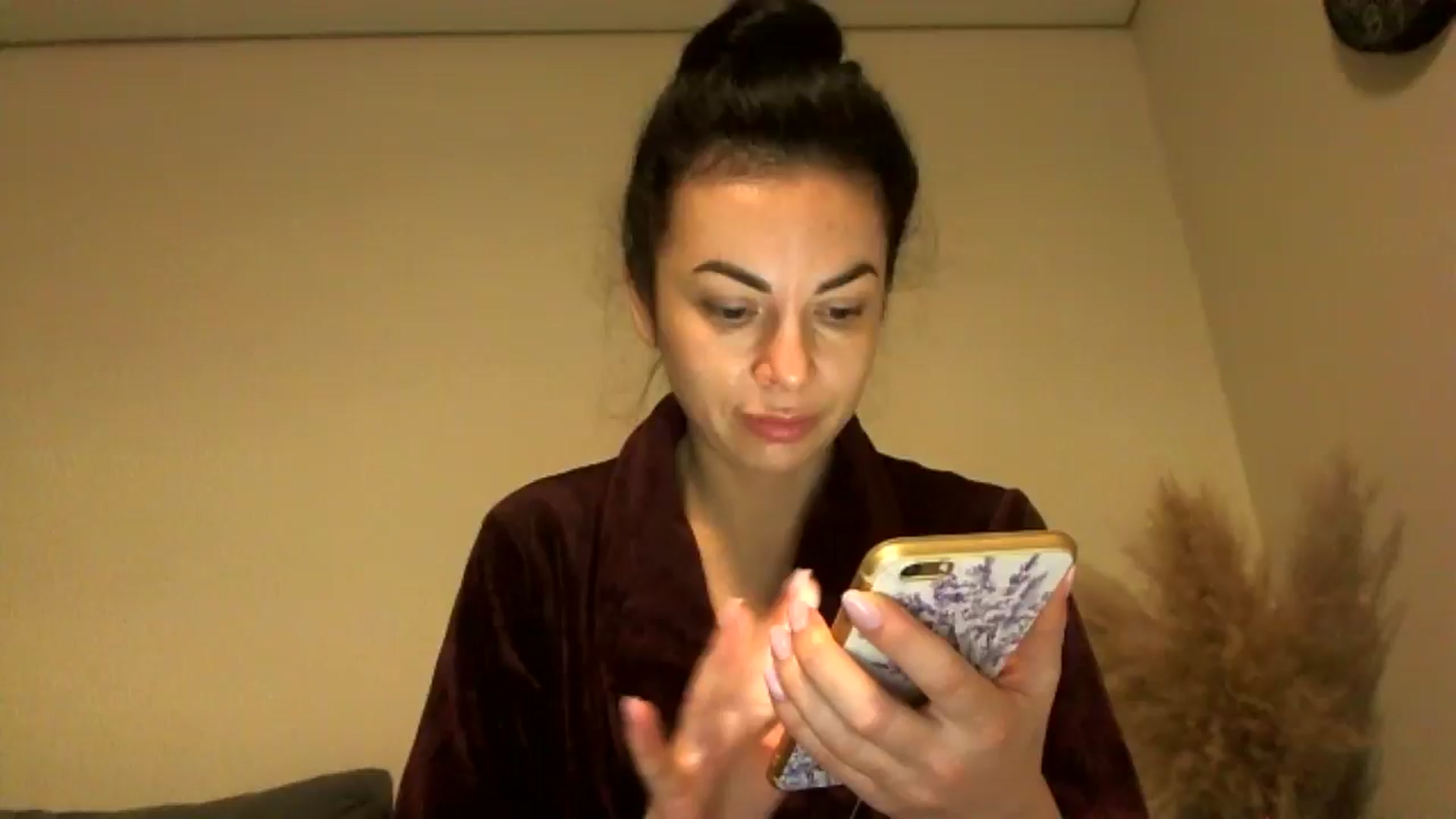 Gallery image thumbnail from TooOld4Sex's myfreecams stream on, 11/16/2024, 06:31 image 7 of 20