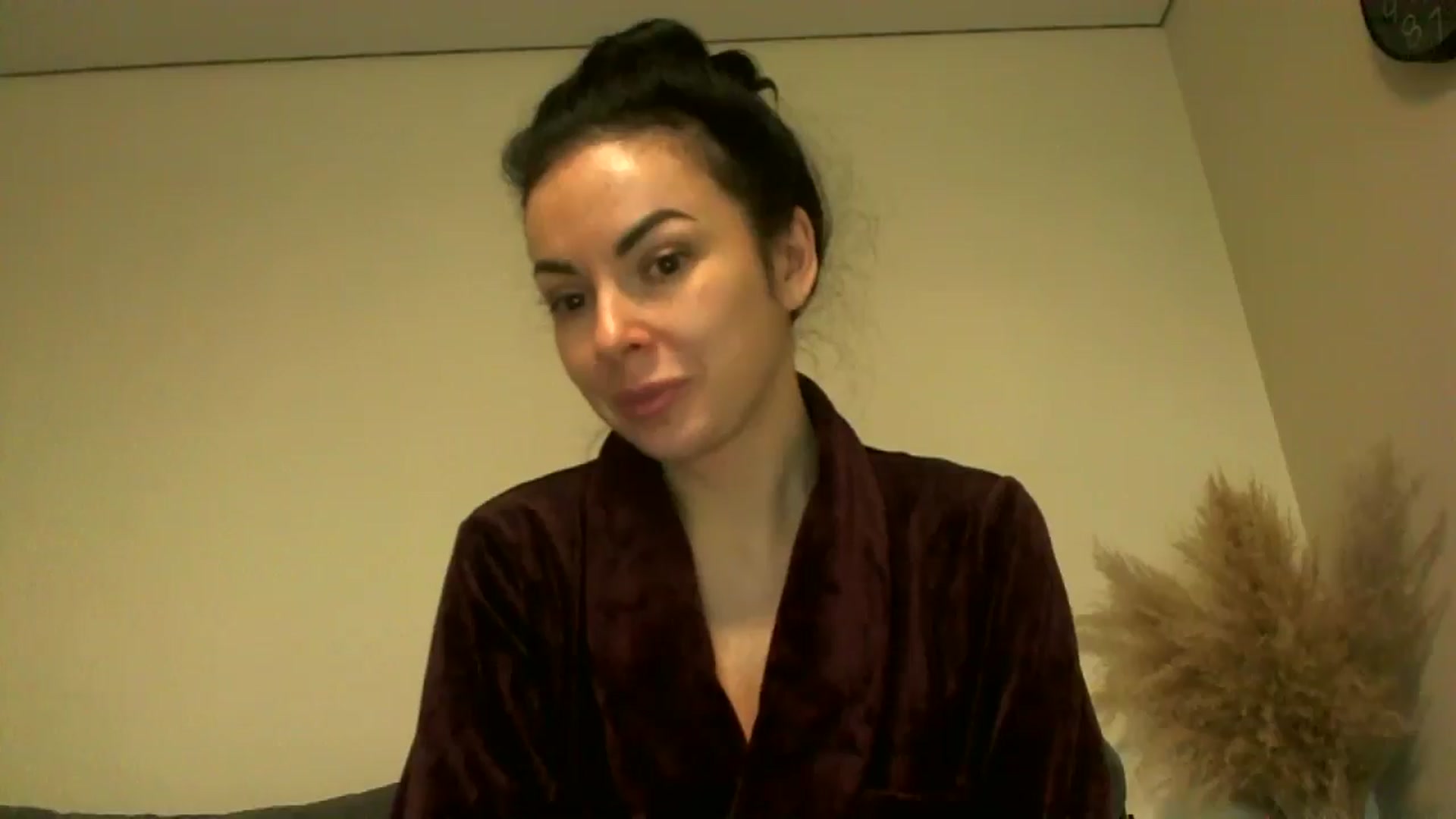 Gallery image thumbnail from TooOld4Sex's myfreecams stream on, 11/16/2024, 06:31 image 19 of 20