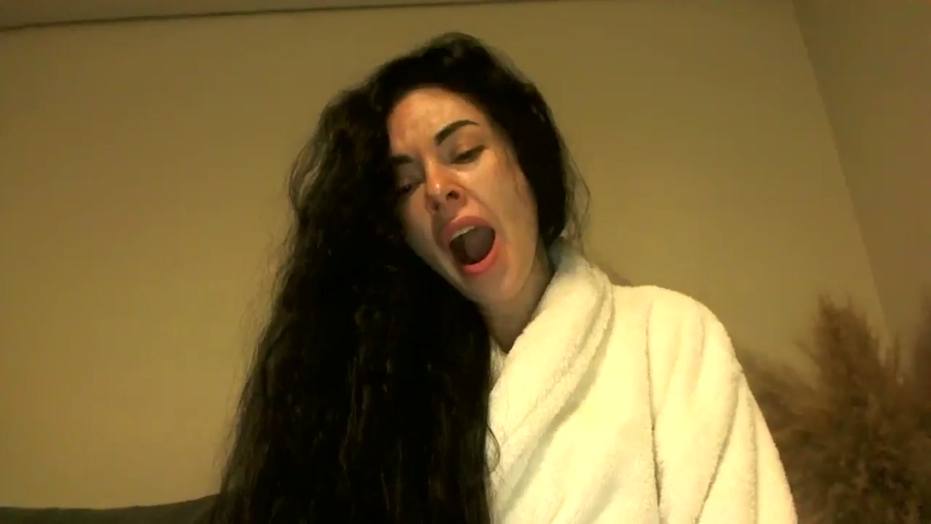 Gallery image thumbnail from TooOld4Sex's myfreecams stream on, 11/19/2024, 05:14 image 14 of 20
