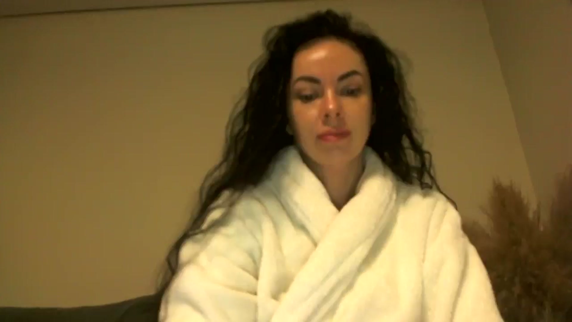 Gallery image thumbnail from TooOld4Sex's myfreecams stream on, 11/19/2024, 05:14 image 1 of 20