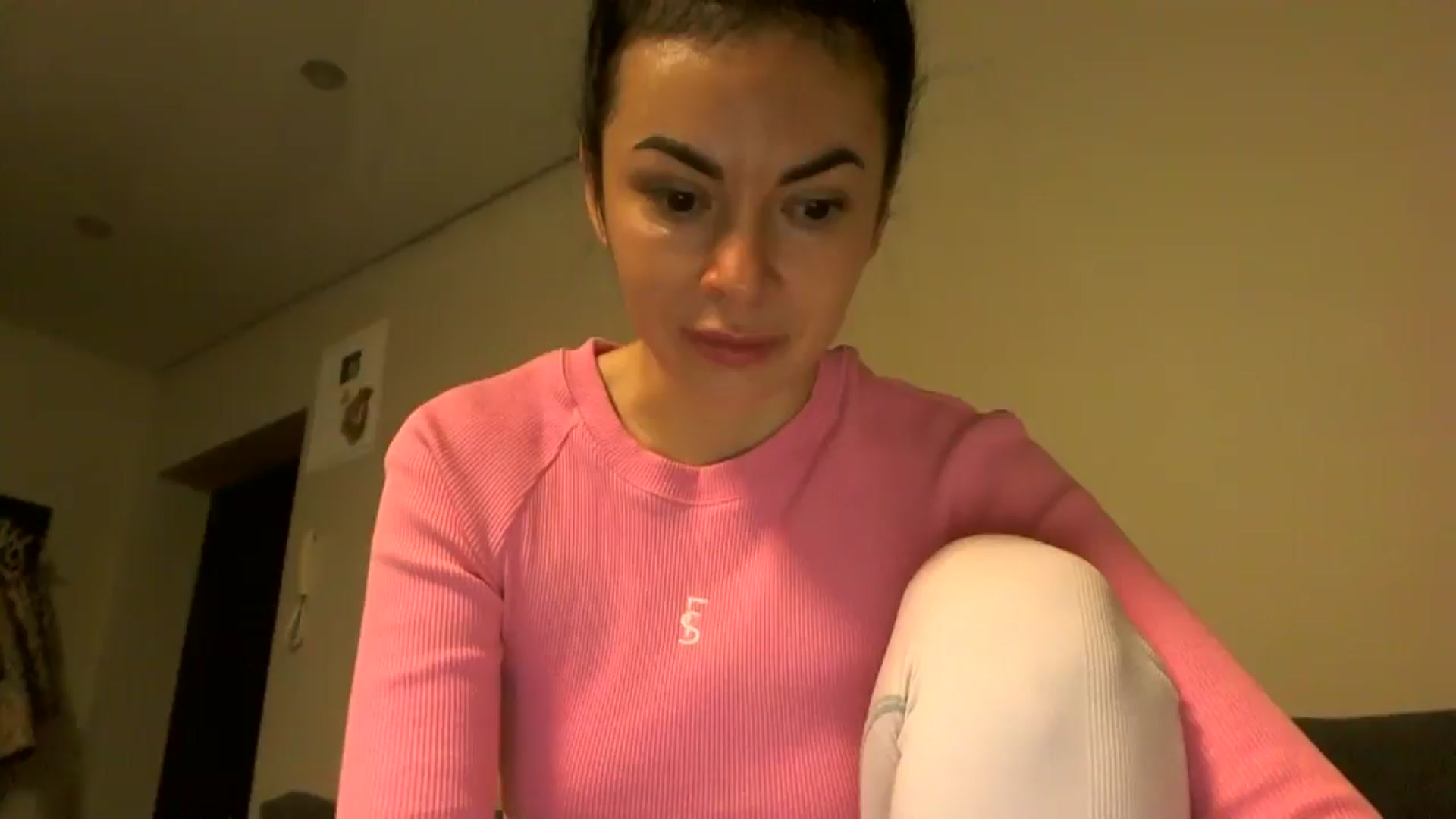 Gallery image thumbnail from TooOld4Sex's myfreecams stream on, 11/23/2024, 04:54 image 14 of 20